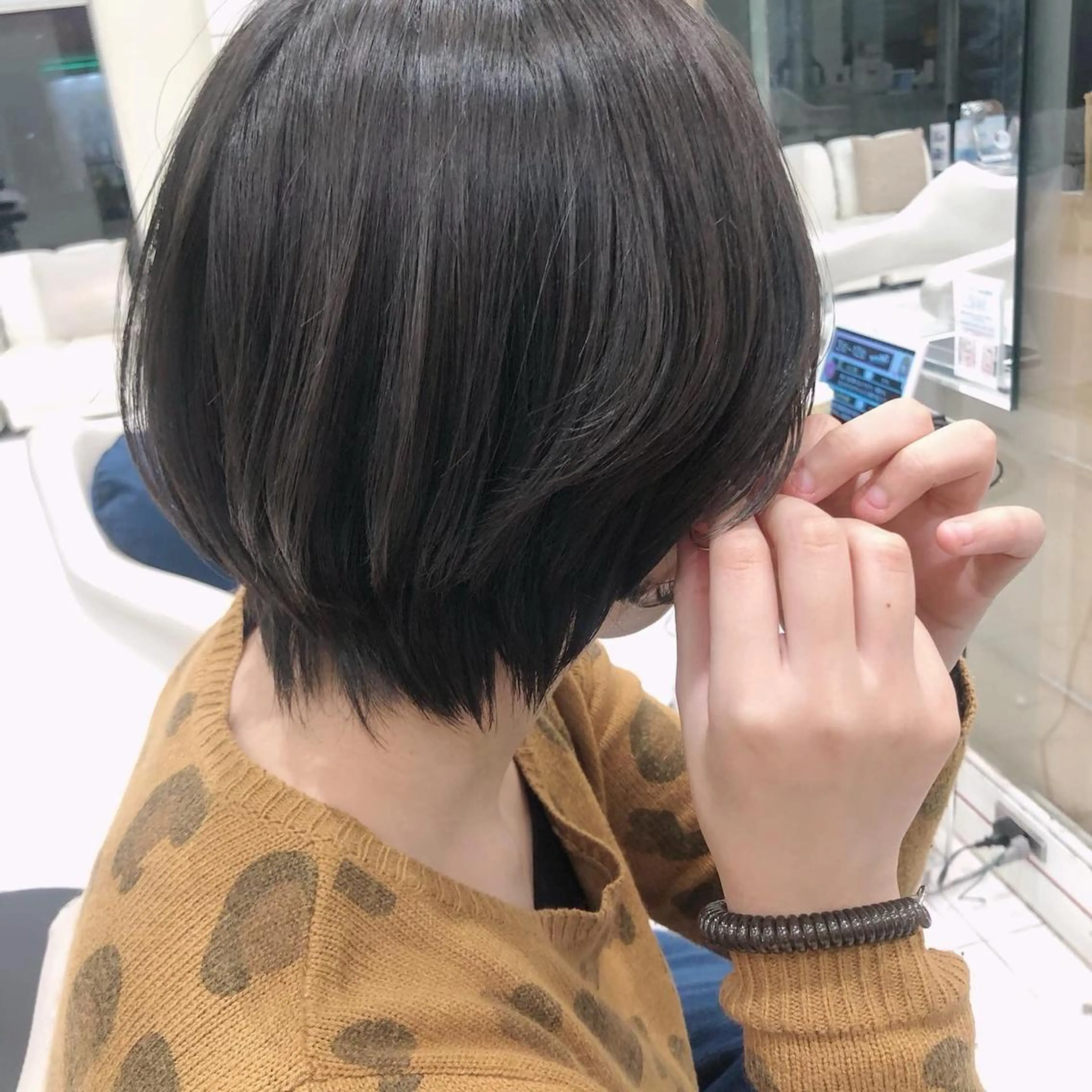 ショート MODE K's松原 YUMIのヘアスタイル