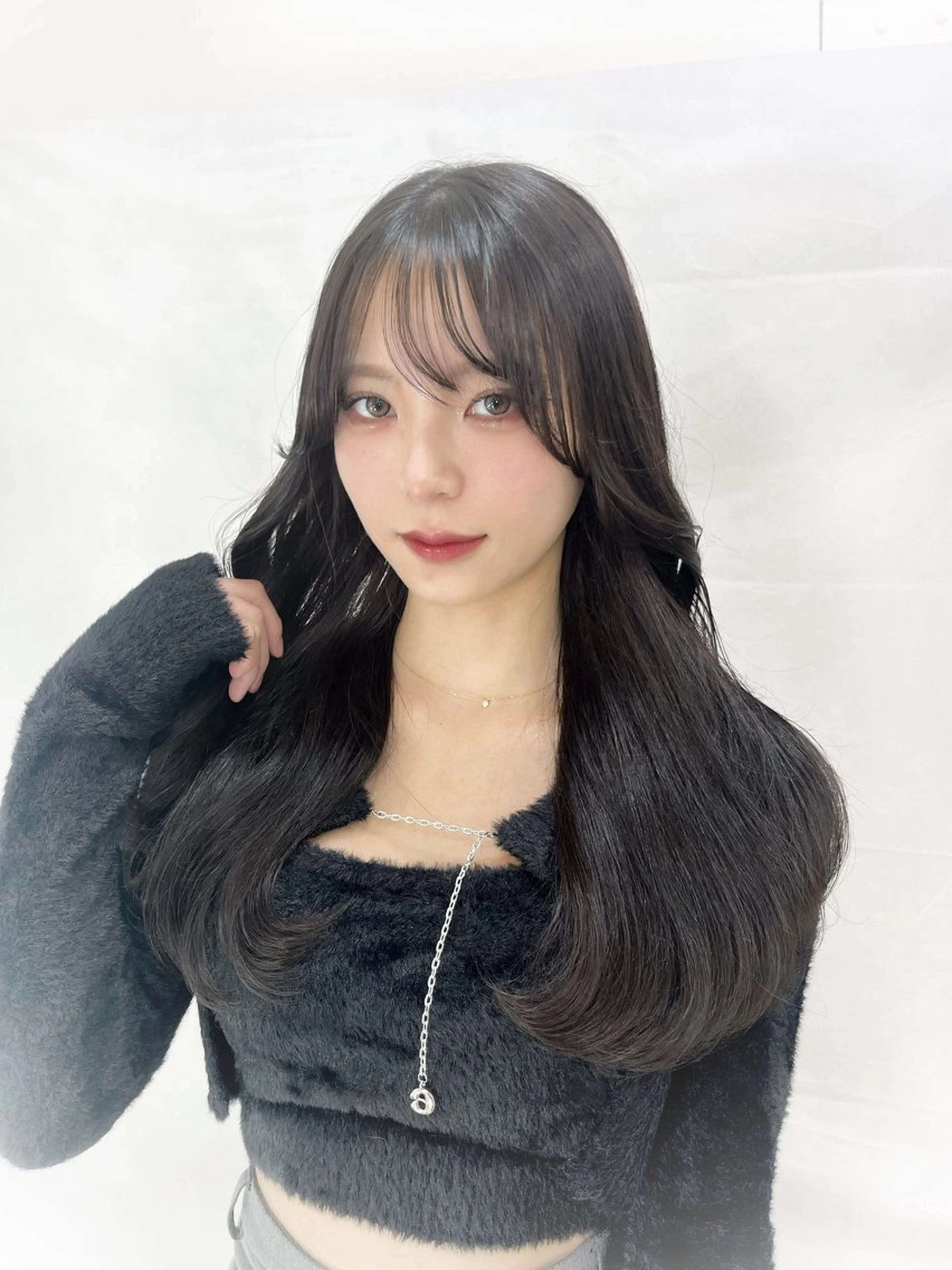 ロング カラー ラベンダーカラー カット ヘアカラー トリートメント MITSUKI🤍 モテ髪×韓国レイヤーのヘアスタイル