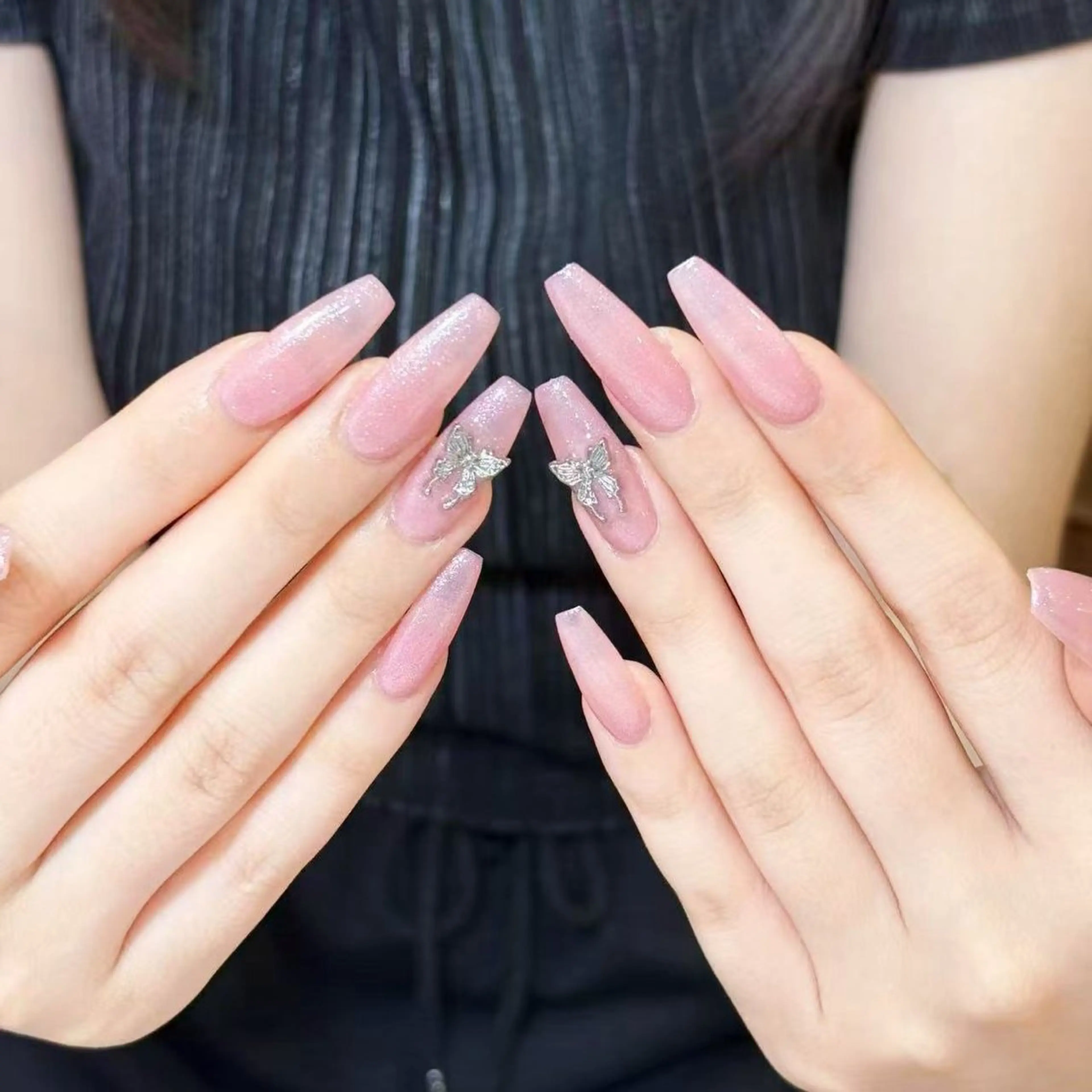 ネイル ハンドネイル NINI Monster🌟のネイルデザイン