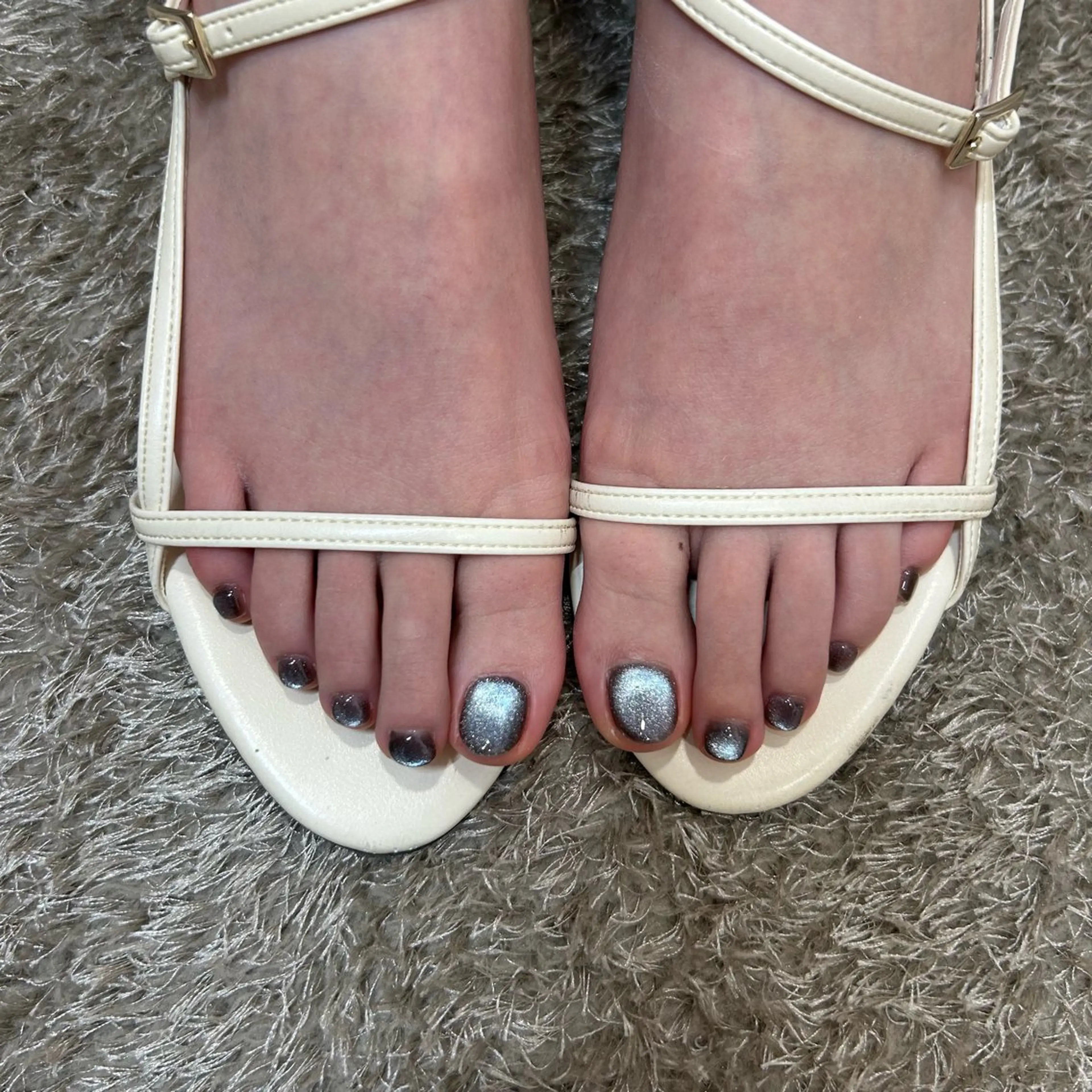 オフなしマグネットワンカラーフット🦶🏿✨の写真