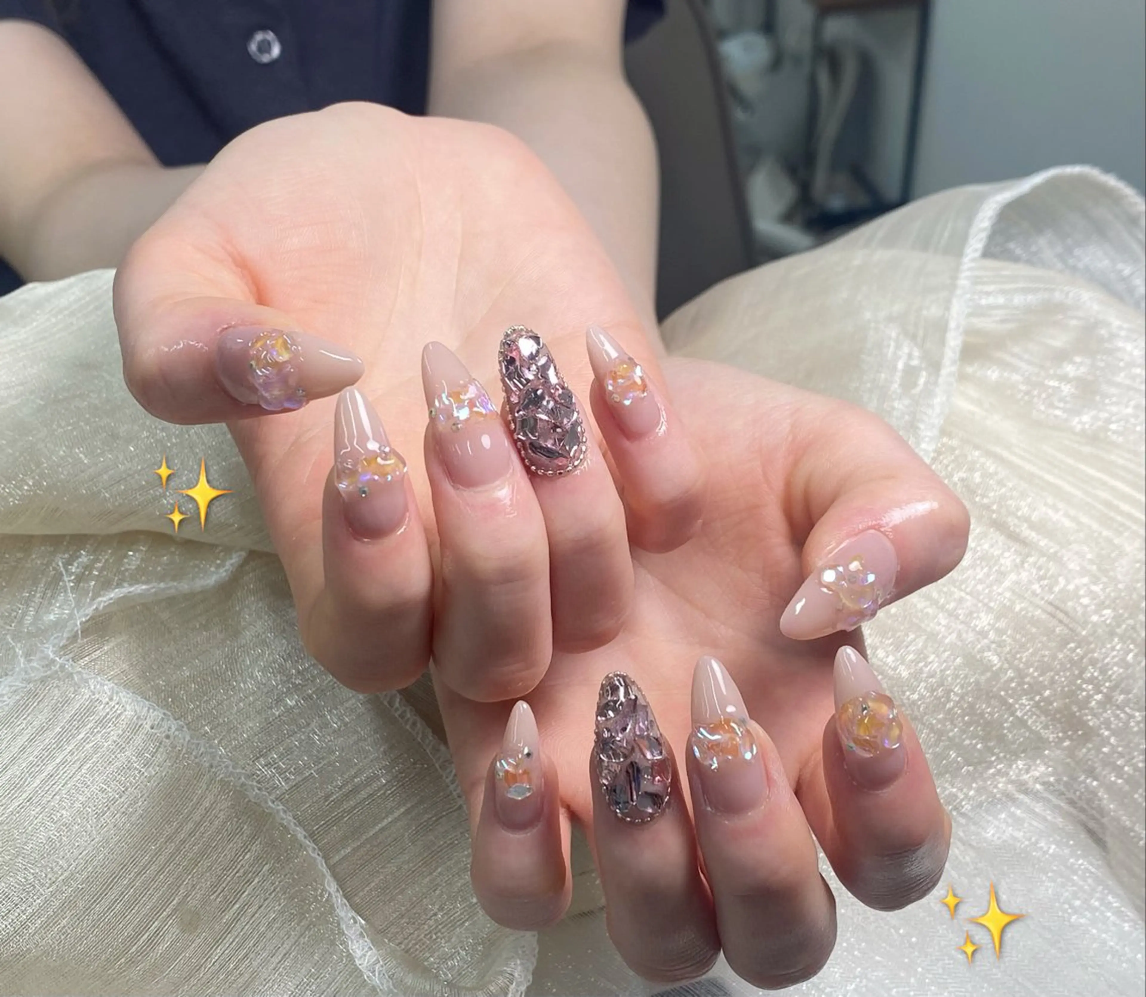 ネイル ハンドネイル ToliyDeliy Keilyのネイルデザイン