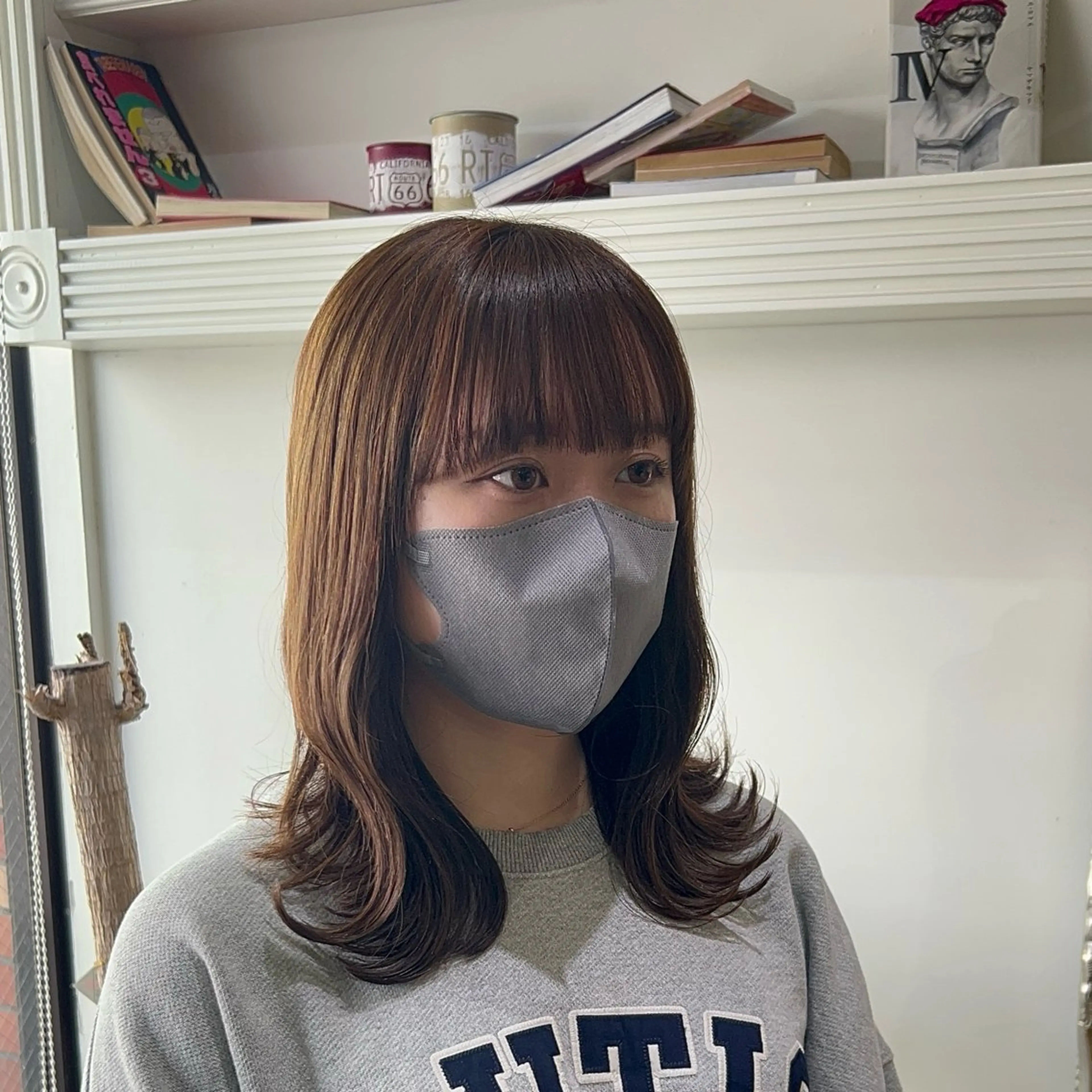 ミディアム カラー ブラウンカラー ココアブラウン オカベ ショウマのヘアスタイル