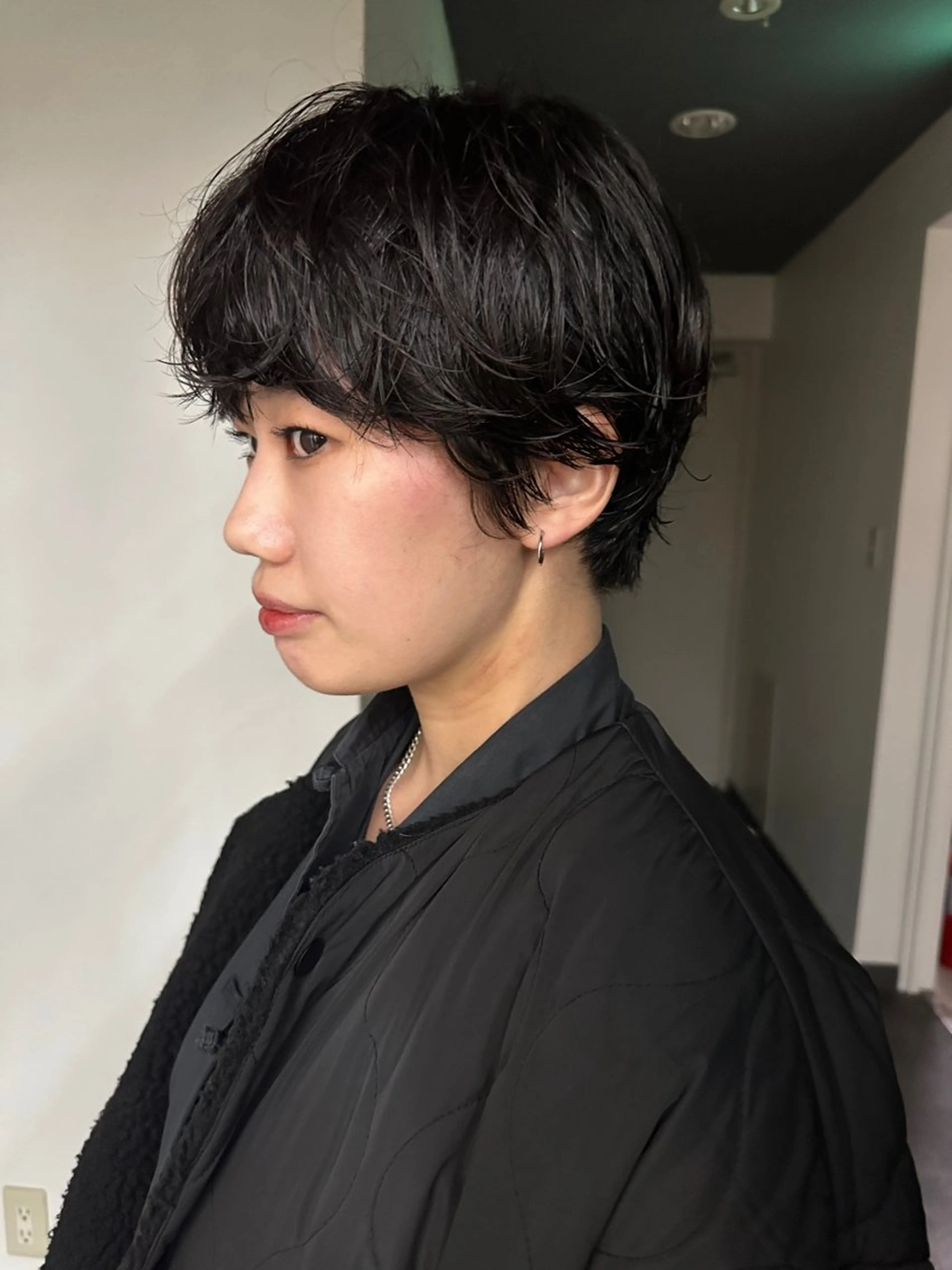 ショート パーマ カット パーマ トリートメント ボブ/レイヤー/ケア パーマ/透明感カラーのヘアスタイル