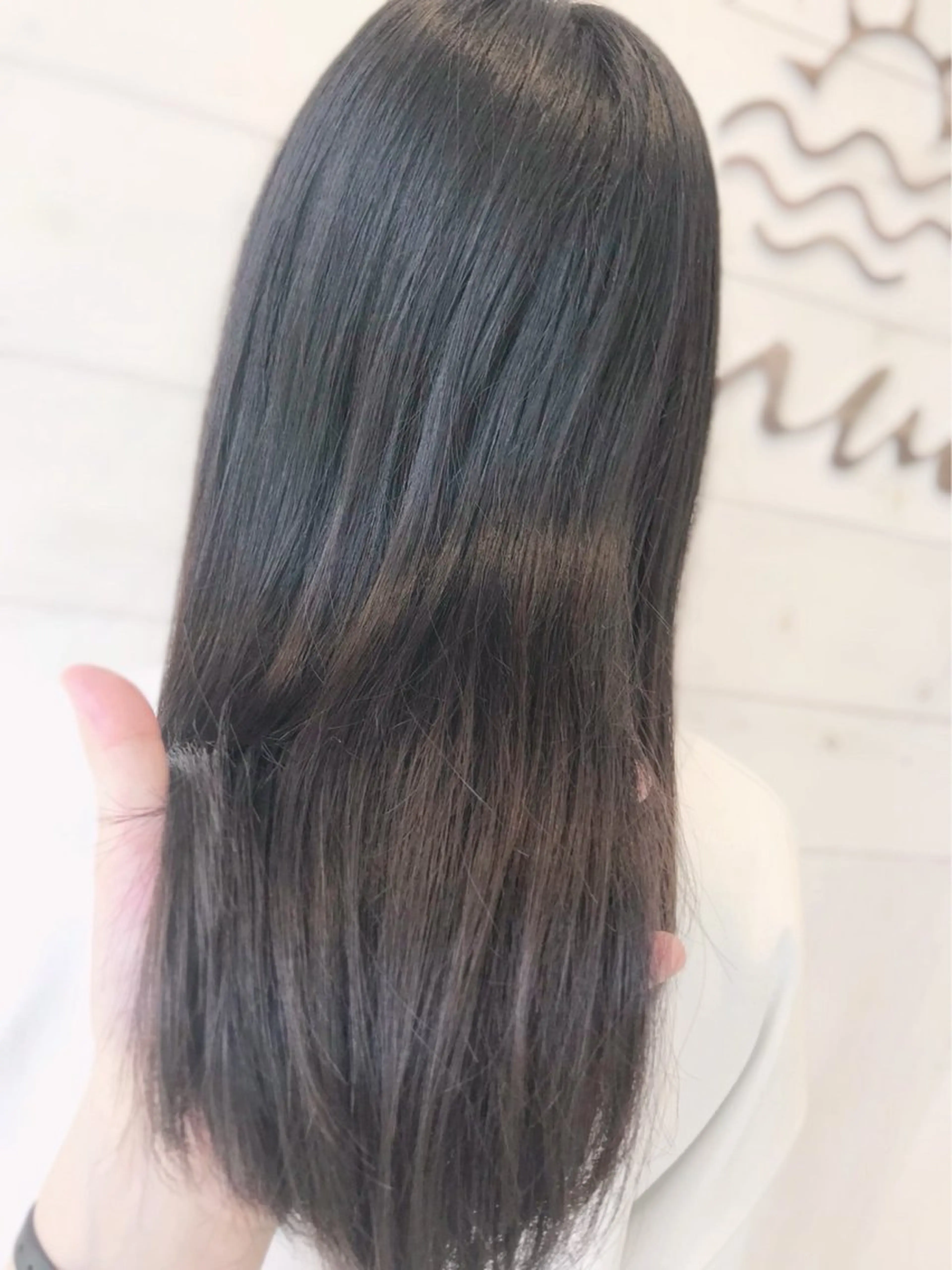 ロング わたなべ りょうのヘアスタイル