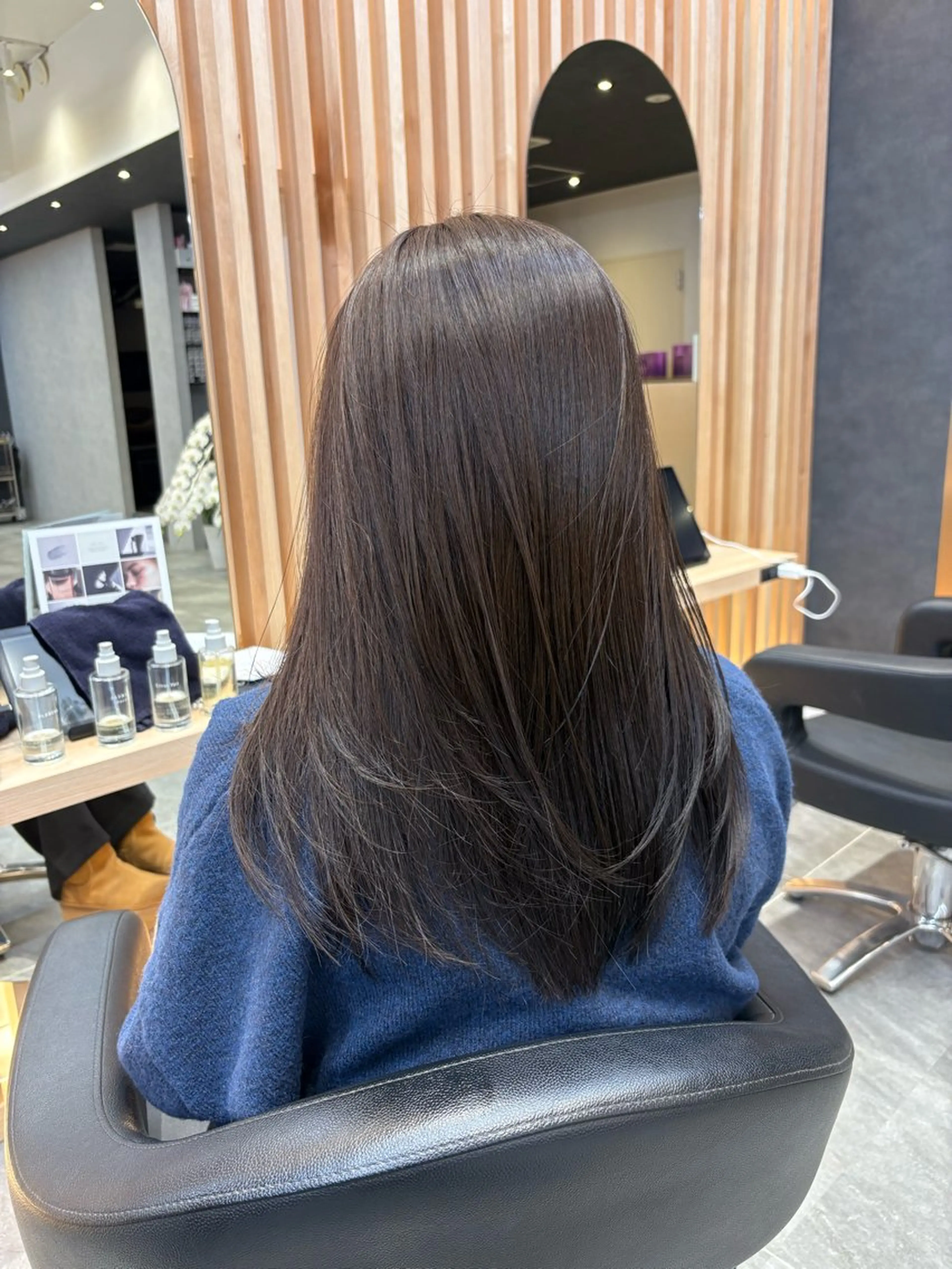 セミロング カラー カット ヘアカラー トリートメント ヘッドスパ ヘアセット nana【艶髪】/ 顔まわり/縮毛矯正のヘアスタイル