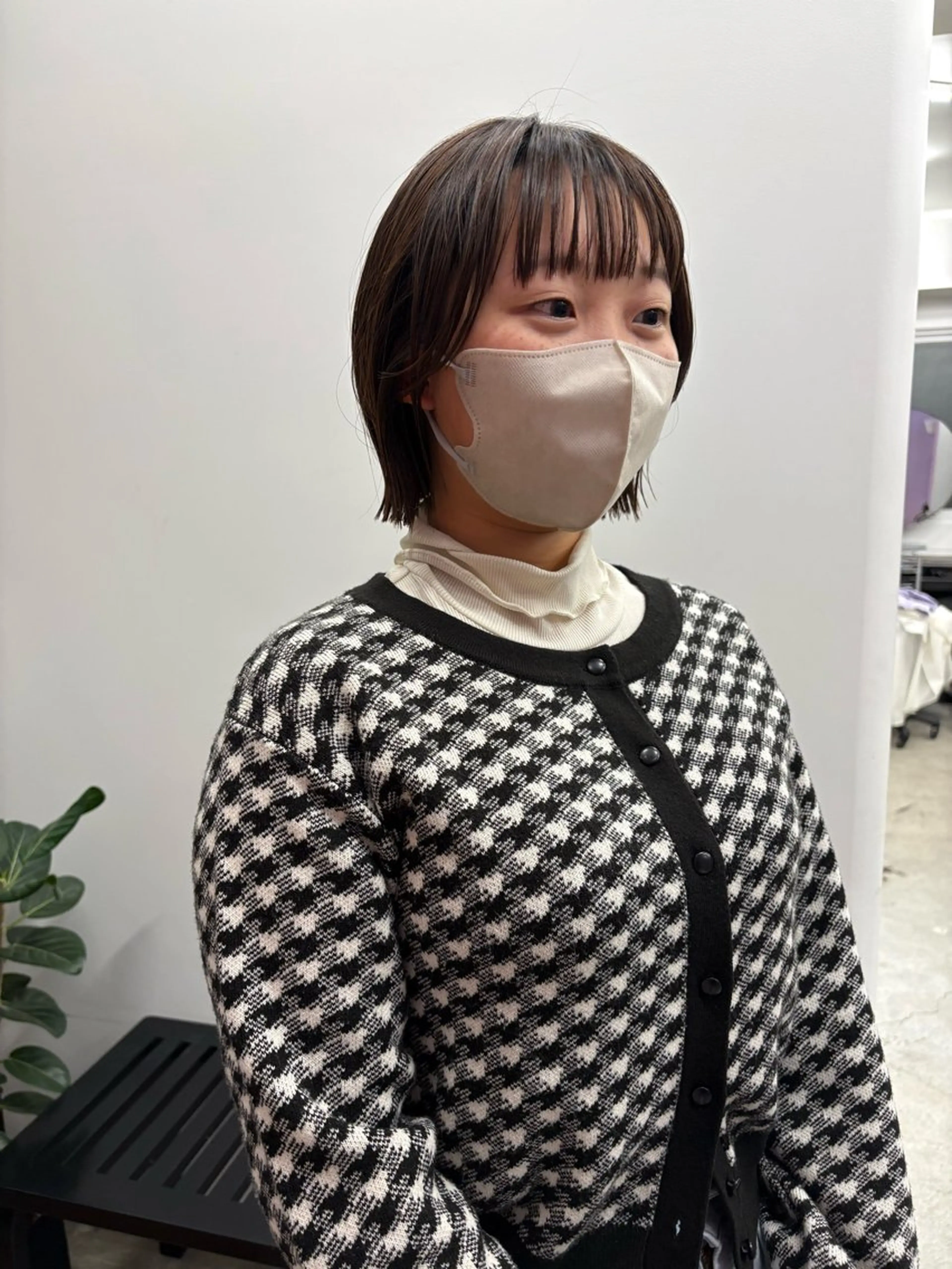 ショート カラー ボブ 外ハネヘア 広美🩵 <hiromi>のヘアスタイル