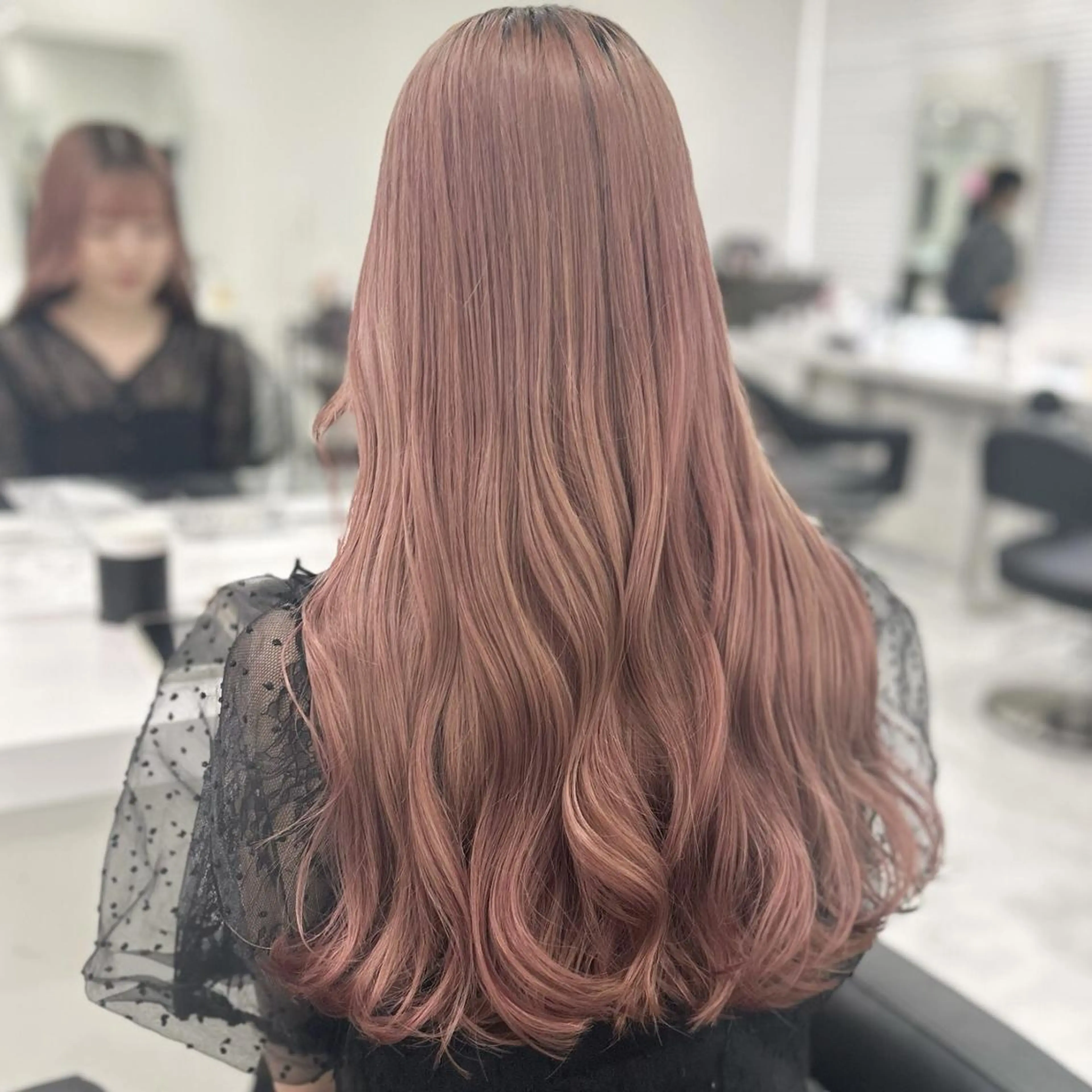カラー セミロング ヘアカラー ハイトーンブロンド 横浜💞ミオのヘアスタイル