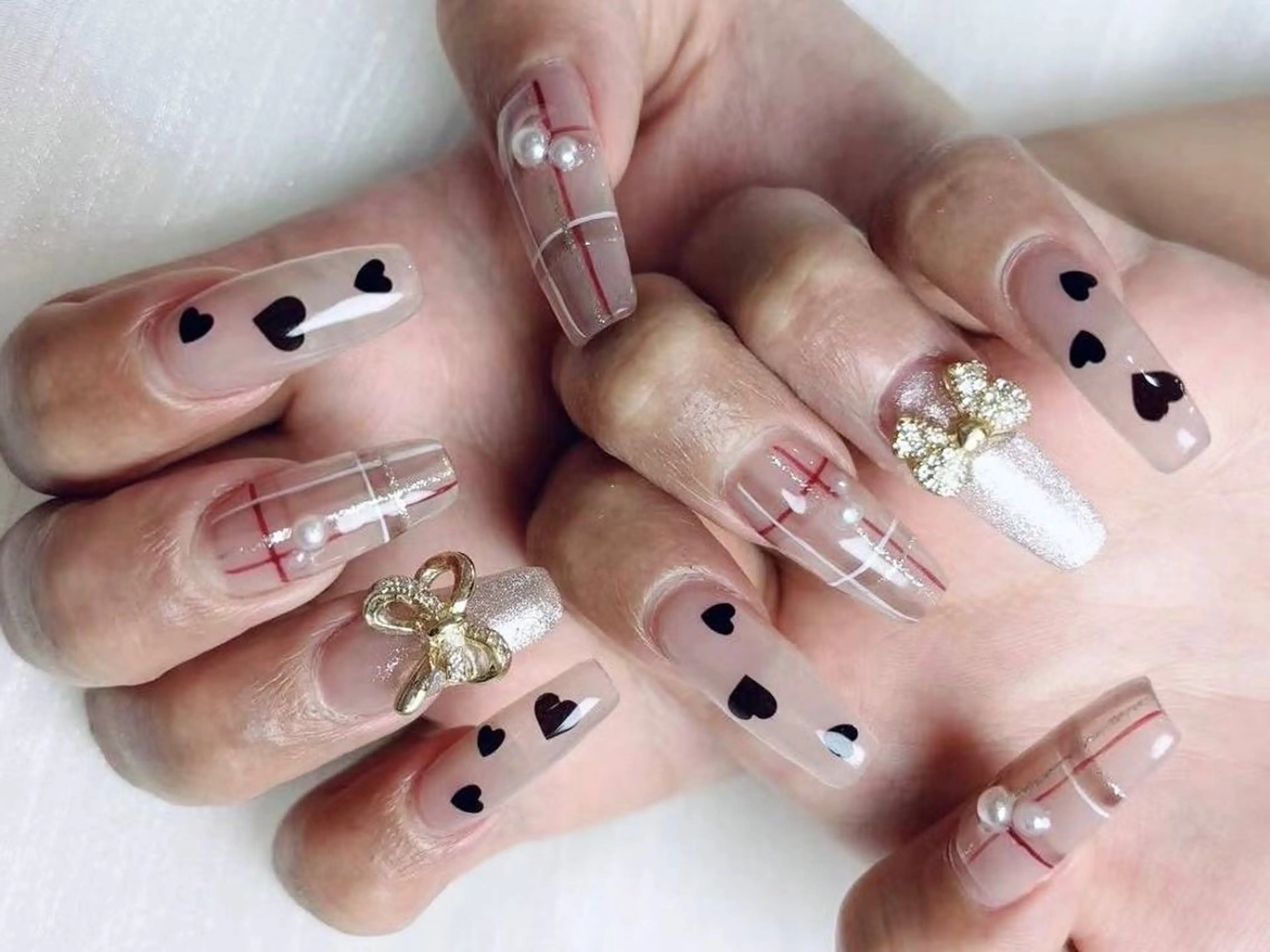 ネイル アートネイル フラワーネイル フットネイル ジェルネイル マグネットネイル My nail所属・babarla Nailのネイルデザイン