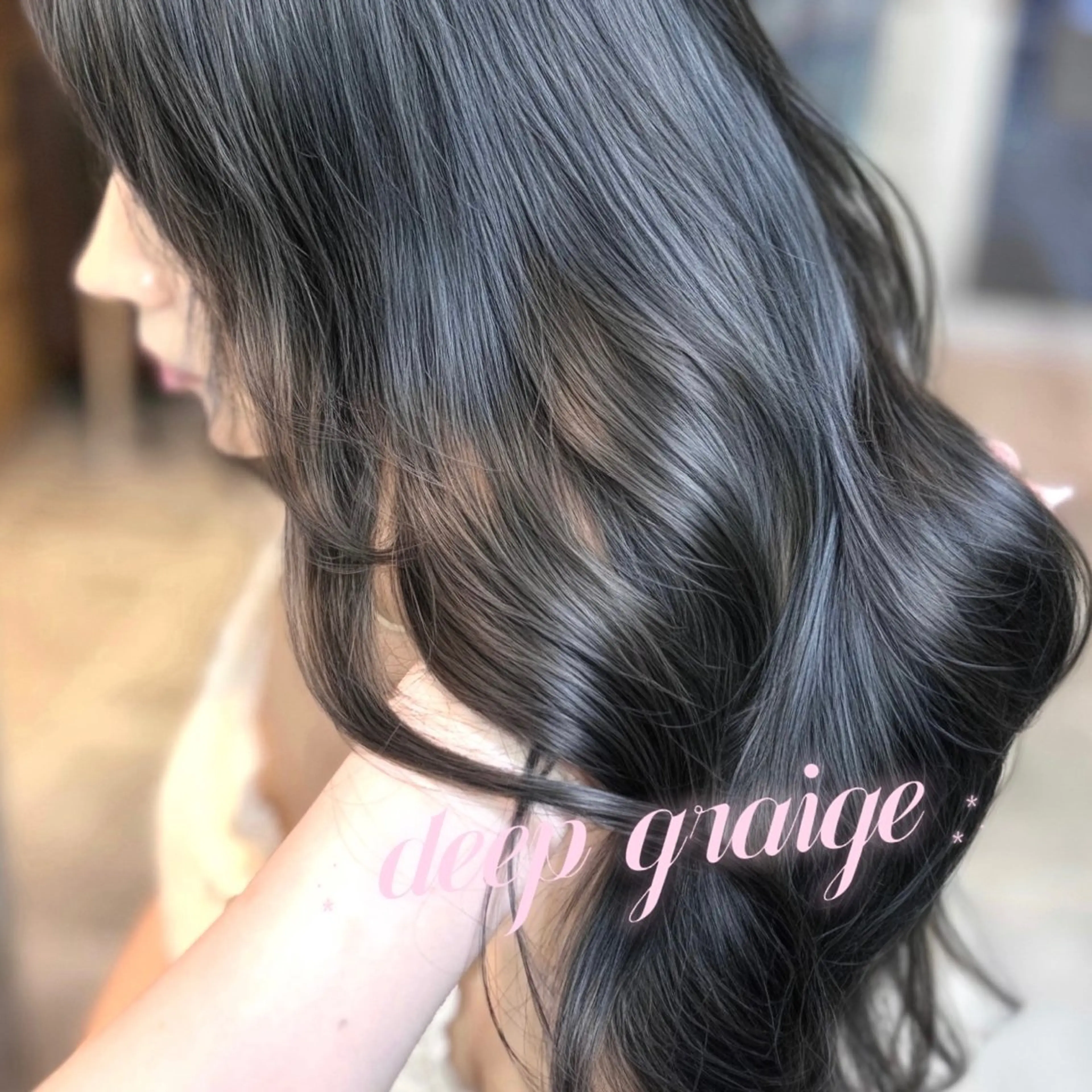 ロング カラー ✝️🖤 MOMOKI🖤✝️のヘアスタイル