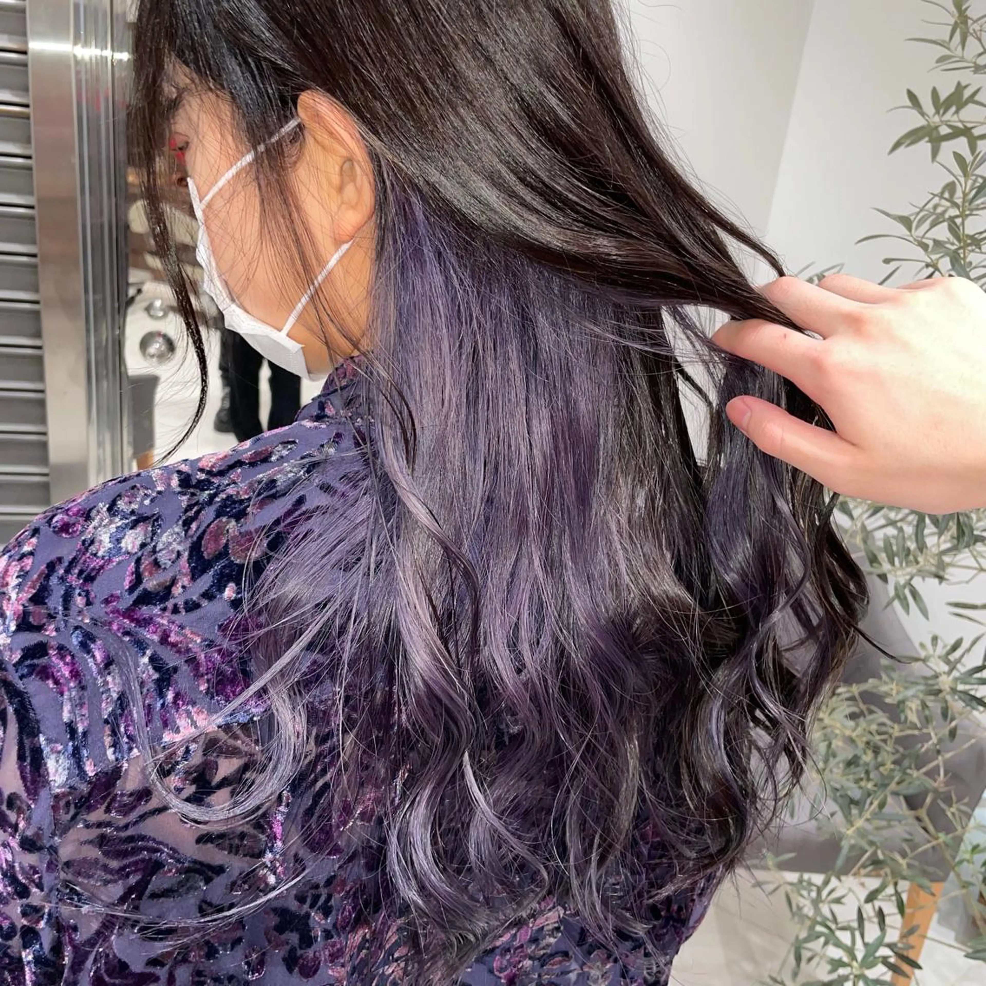 セミロング カラー インナーカラー パープルカラー 🇰🇷韓国ヘア★ 副店長.쿠리타⭐︎のヘアスタイル