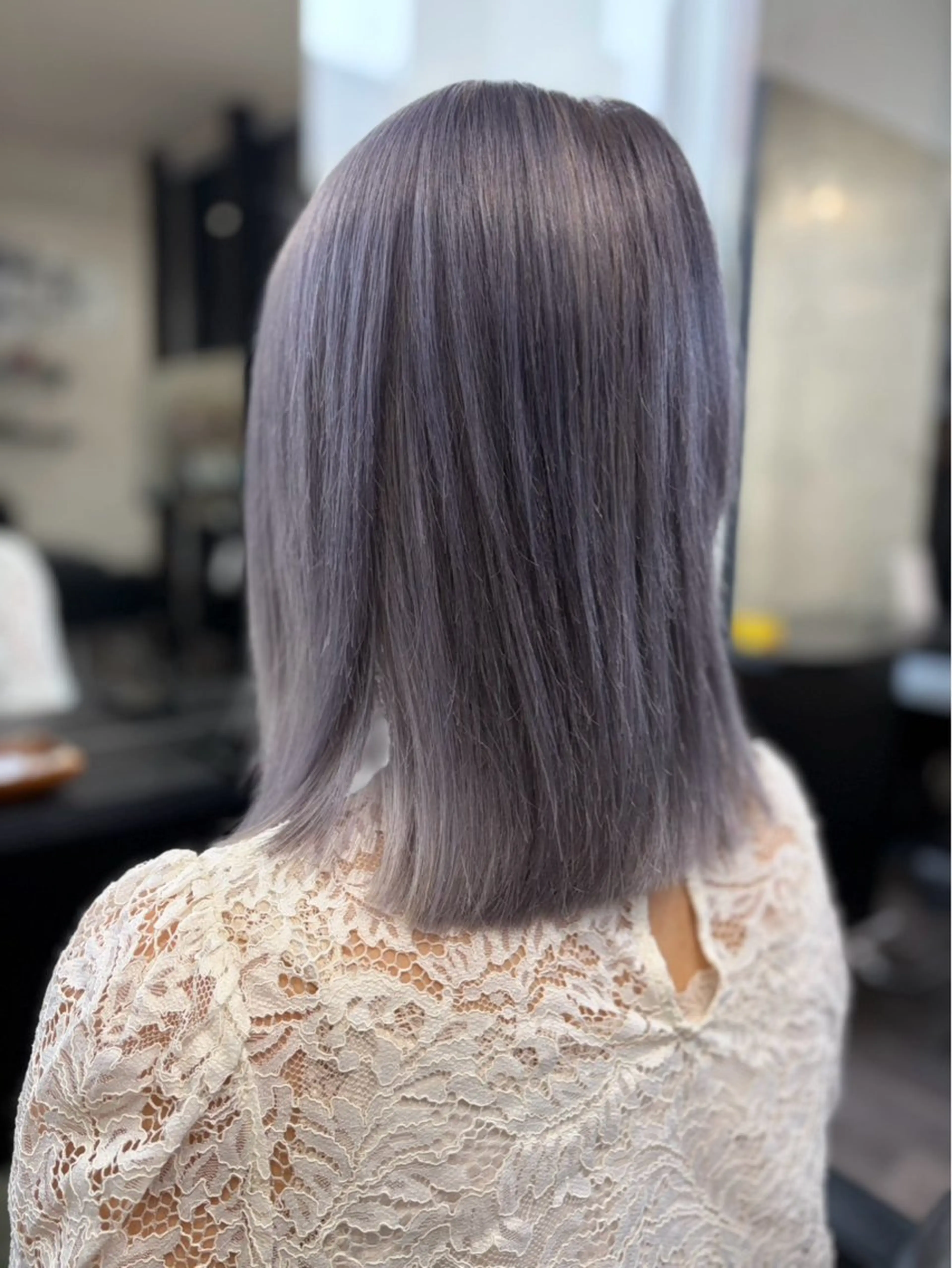 ミディアム カラー ブリーチ 外ハネヘア ヘアカラー Lilly所属・【Lilly】成田 紗英のヘアスタイル