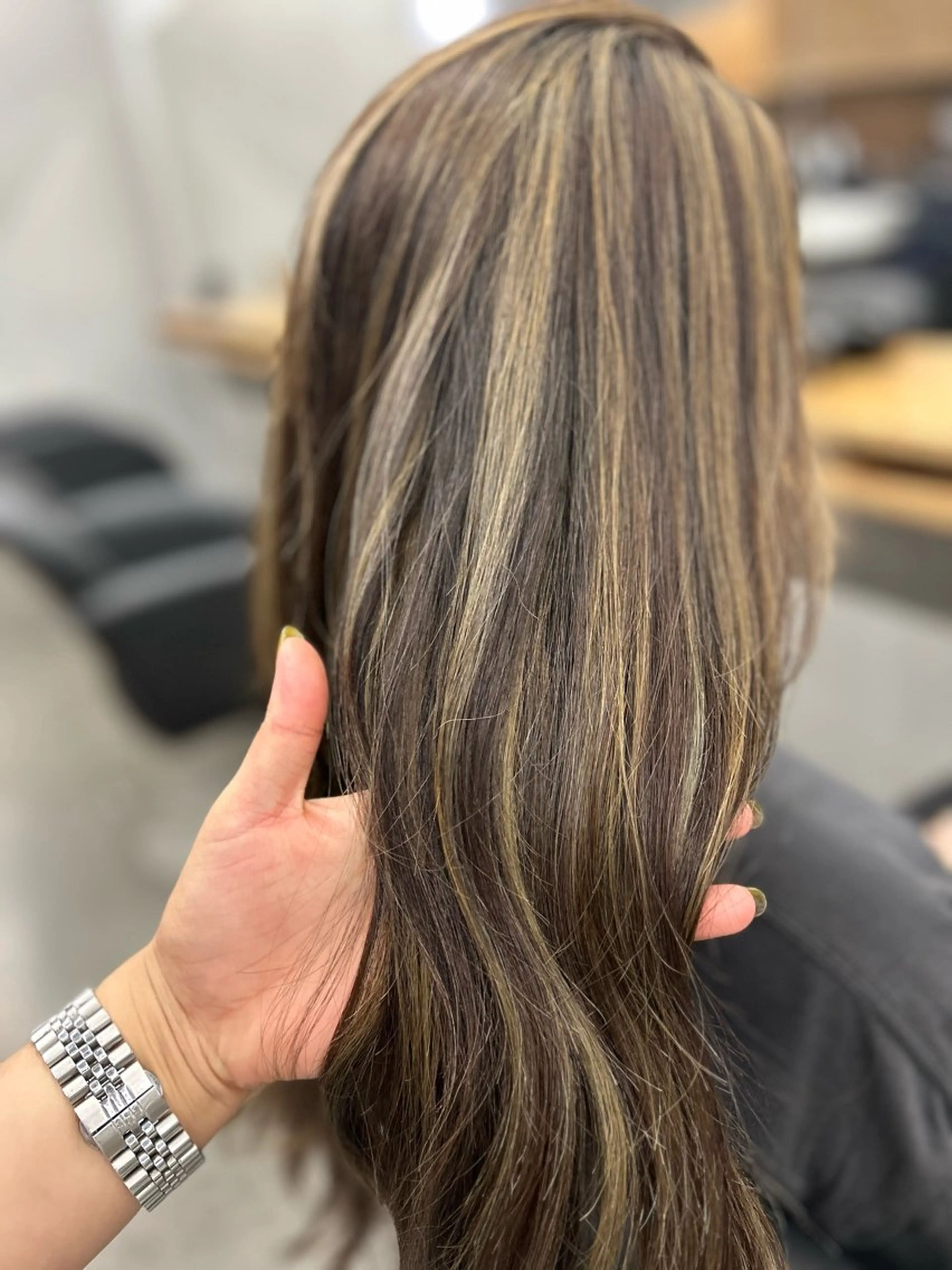 ロング カラー ハイライトカラー ハイライト N/デザインカラー 🌿ナギのヘアスタイル