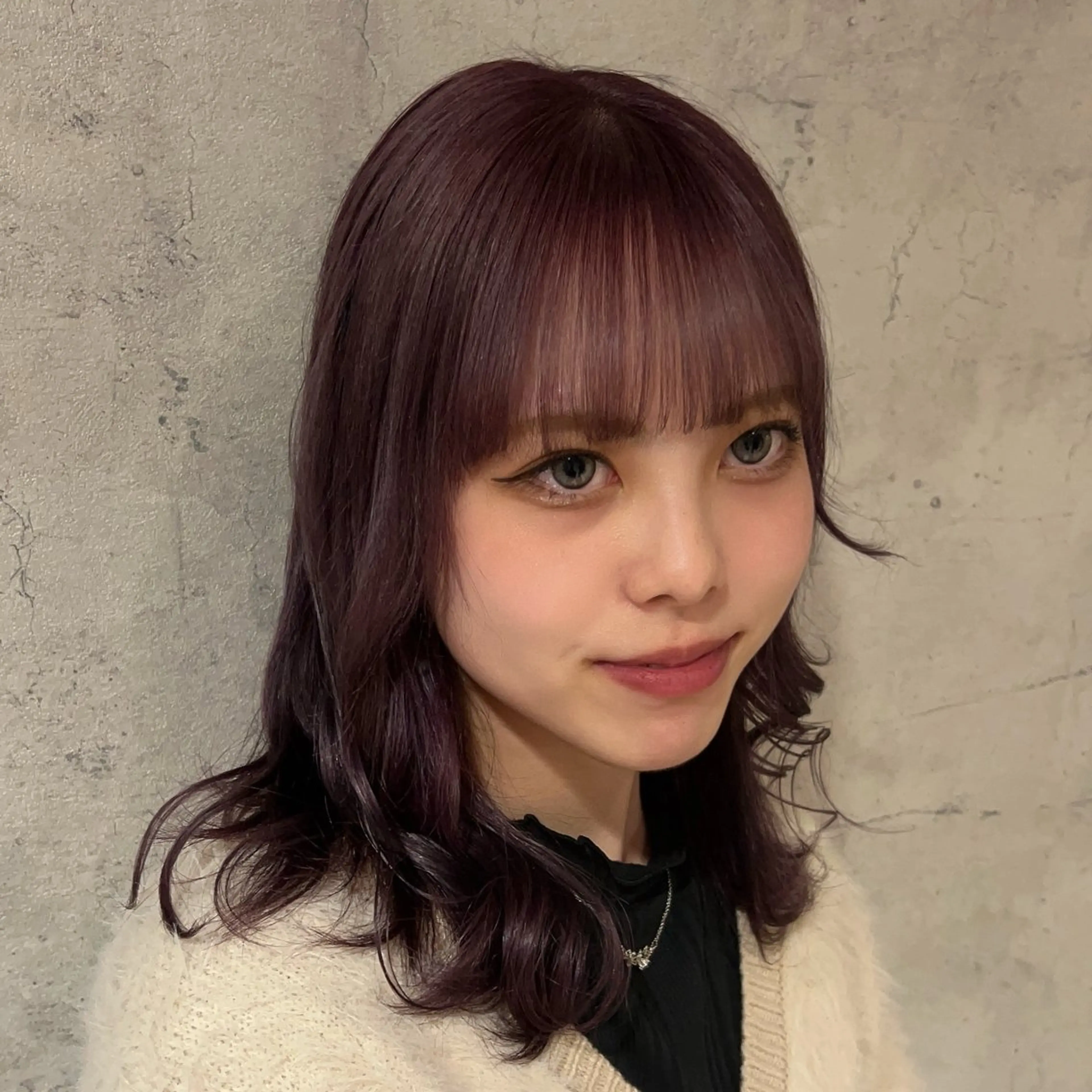 ミディアム カラー カット ヘアカラー ハイトーン🇰🇷 19歳美容師アリルのヘアスタイル