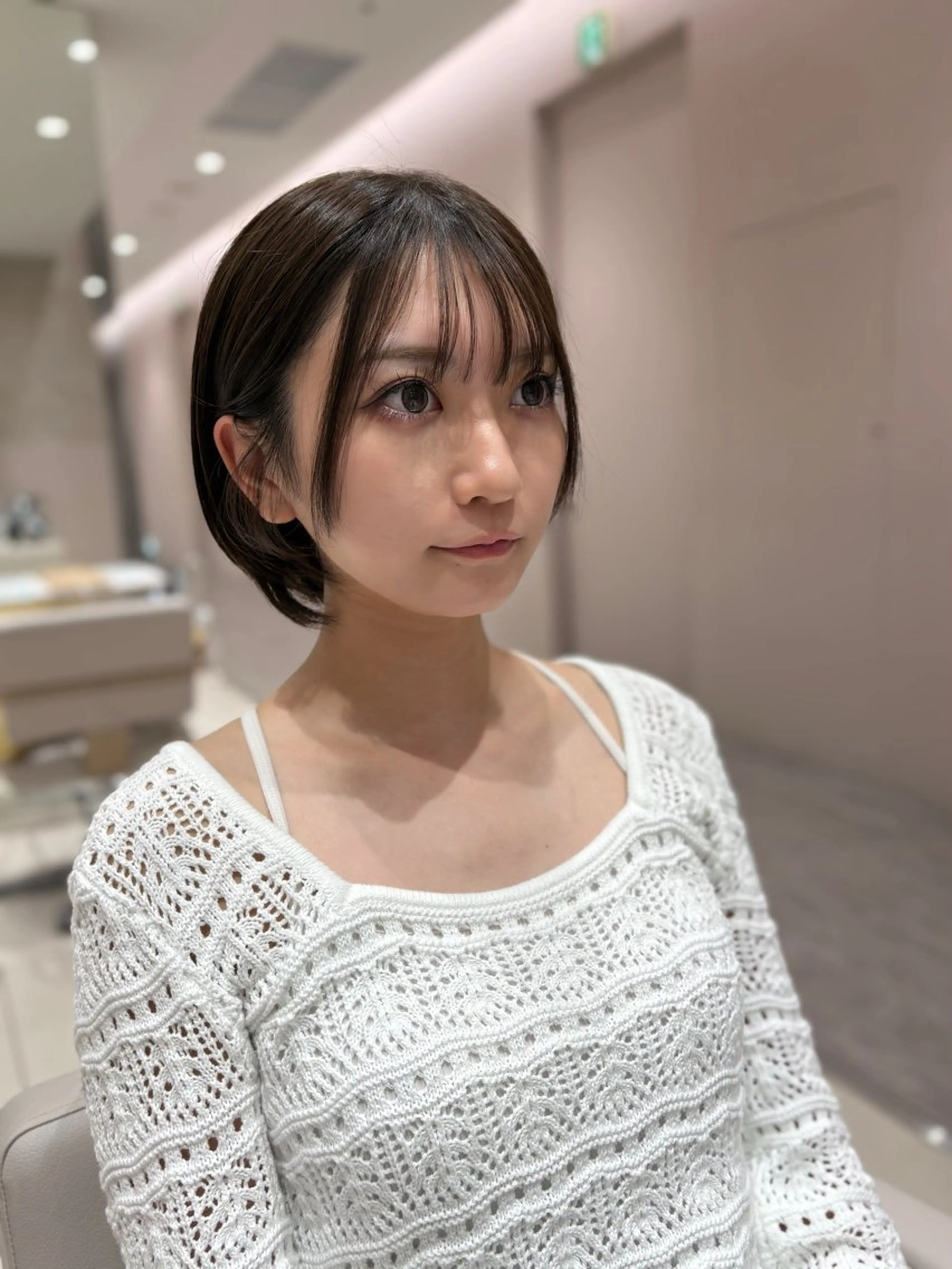 ショート トリートメント ヘアカラー トリートメント ✨韓国風レイヤー/ 透明感カラー🩶りくのヘアスタイル