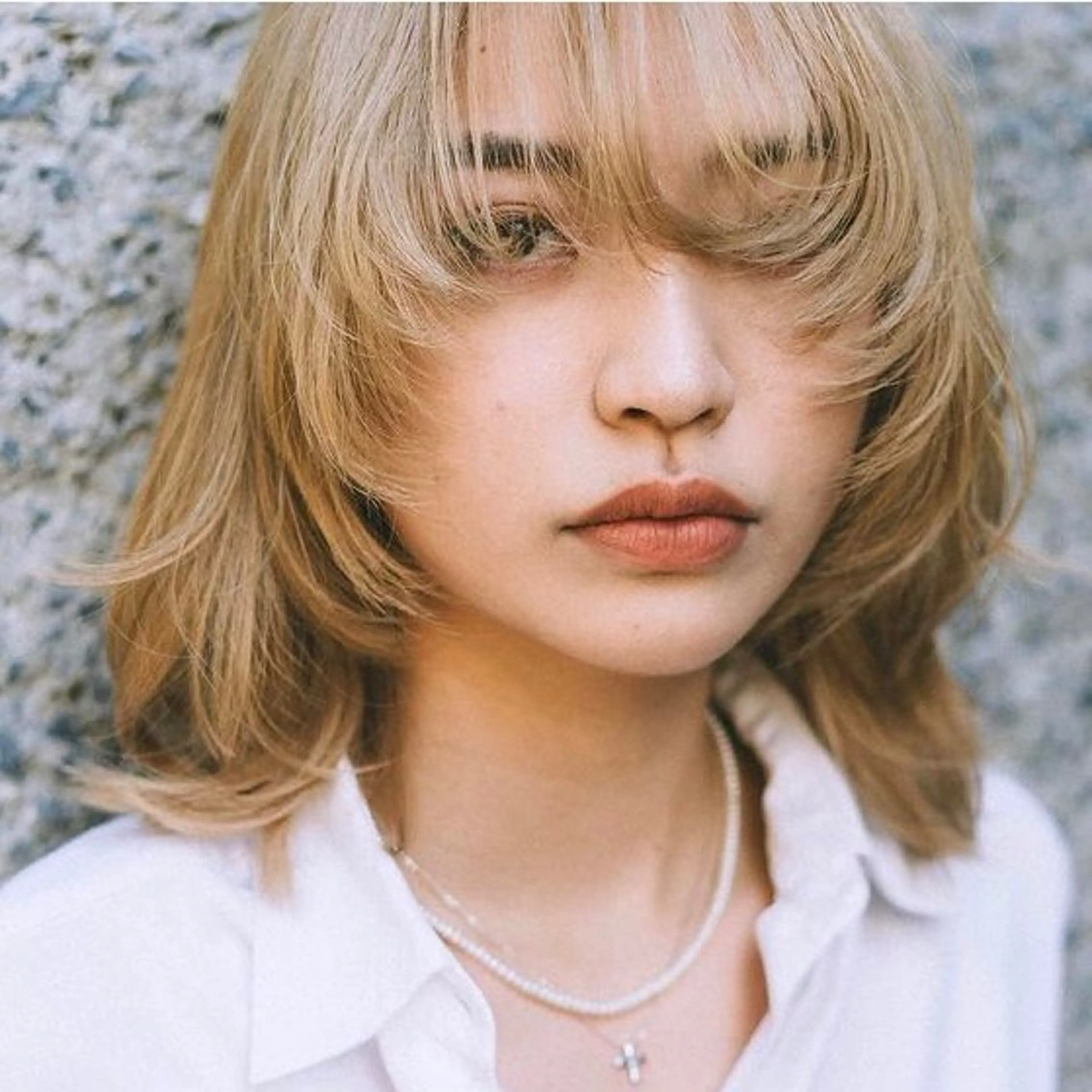 ミディアム カラー ベージュカラー レイヤーカット ウルフカット bloc japon所属・ﾌﾞﾚｲｽﾞ˚✧₊⁎ ﾚｲﾔｰToriのヘアスタイル