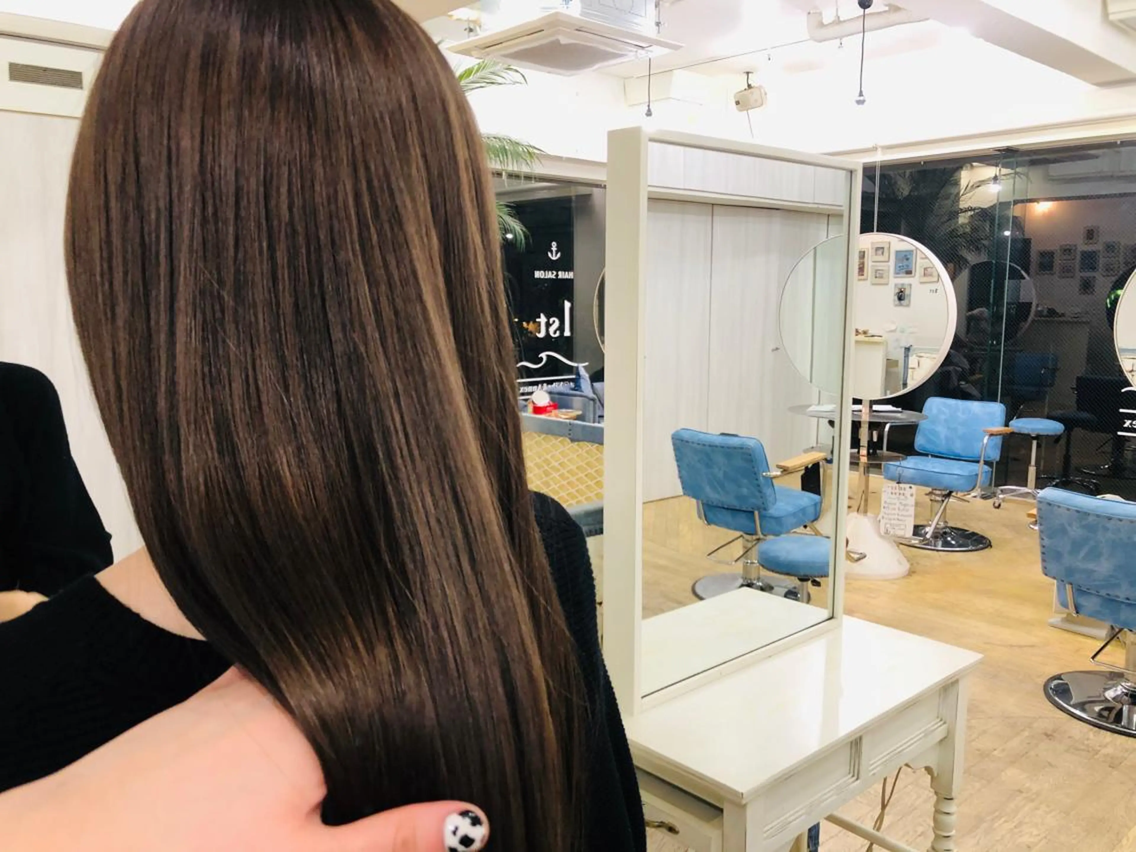 ロング カラー ENO ✨ハイトーン✨のヘアスタイル