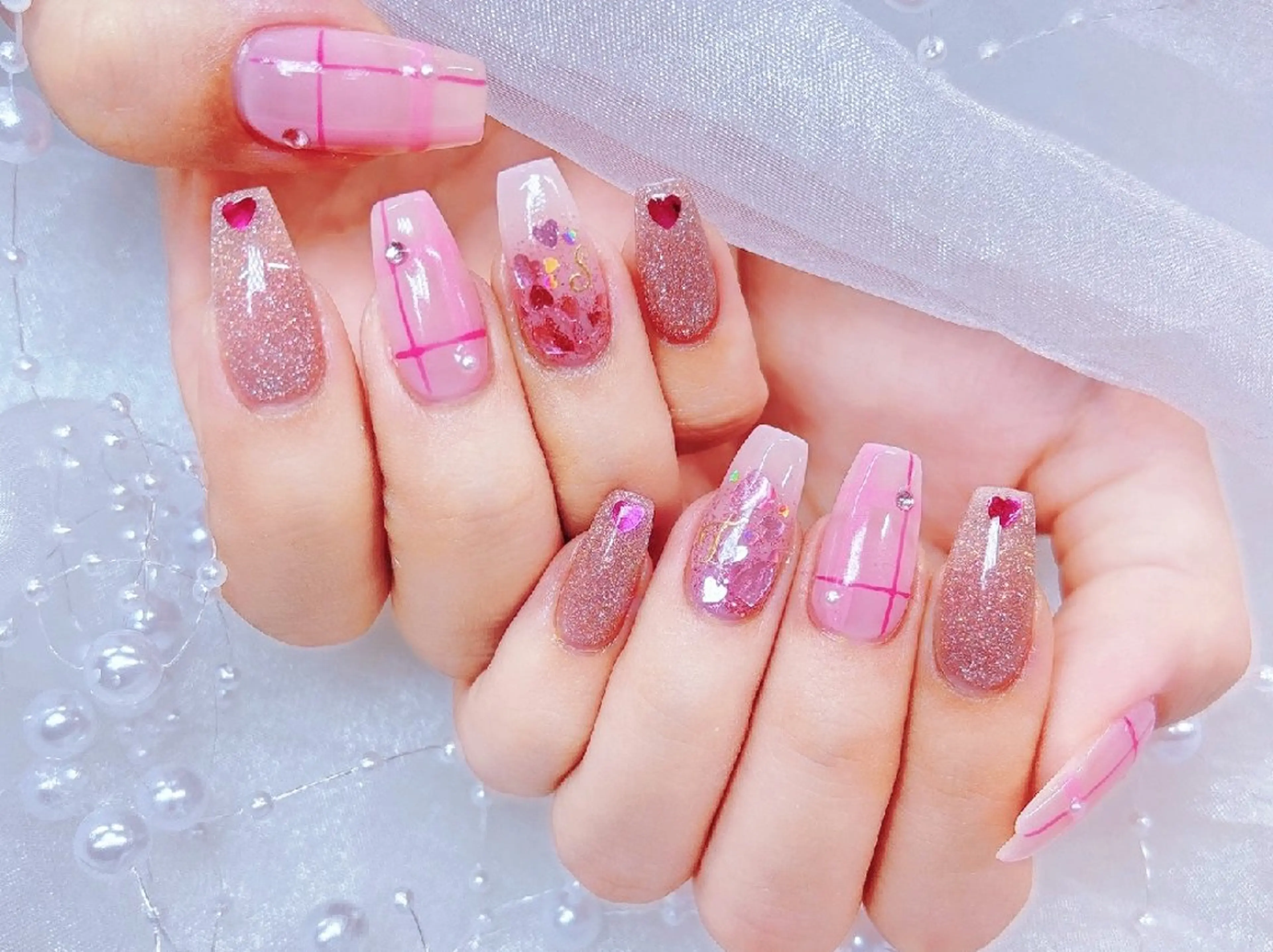 ネイル 長さ出し フラッシュネイル フレンチネイル ジェルネイル キラキラネイル Chouette Nailのネイルデザイン