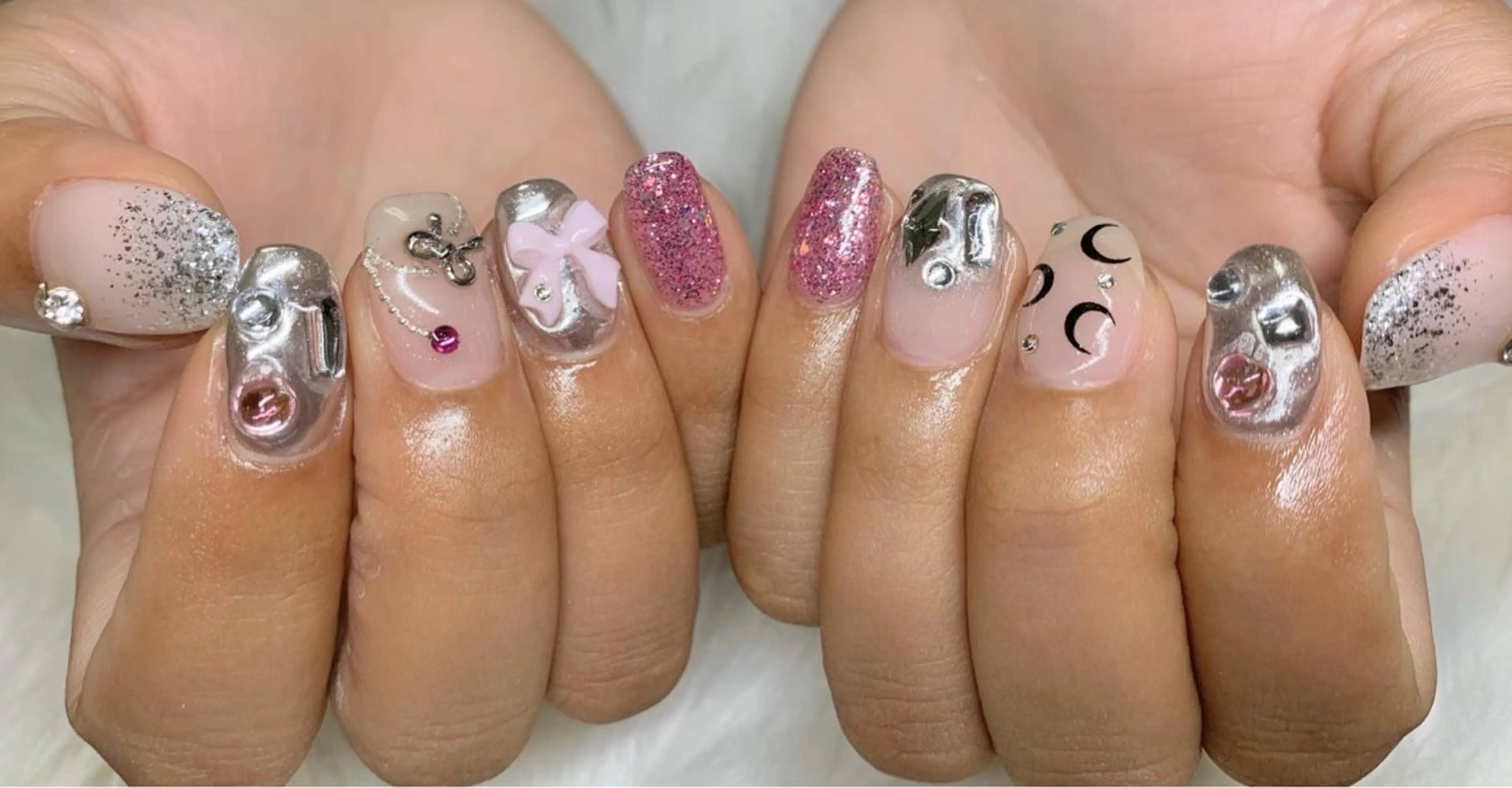 ネイル ハンドネイル nail room LUNA⋆౨ৎ˚⟡のネイルデザイン
