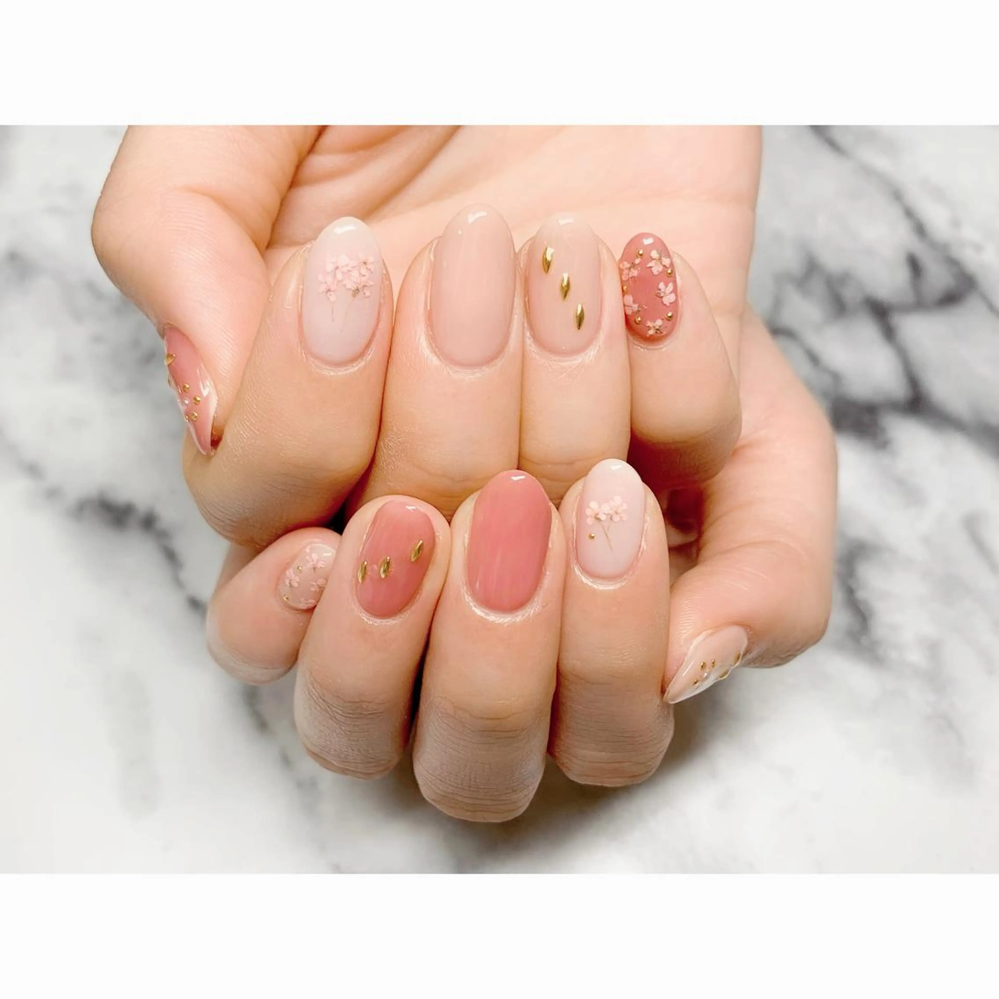ネイル 春ネイル nailsalon maluriのネイルデザイン