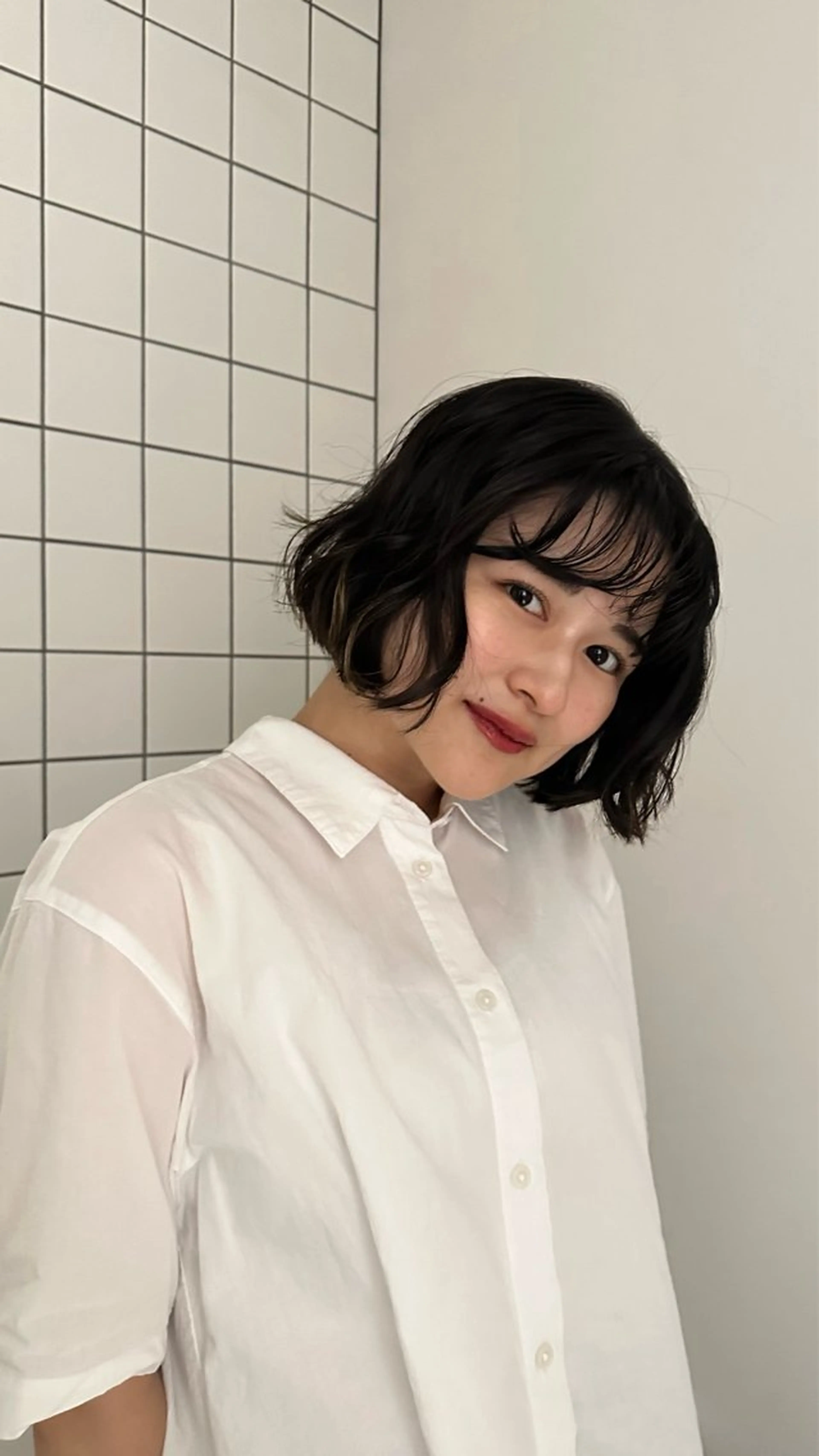 カラー shizuku / 🕊️透明感艶カラーのヘアスタイル