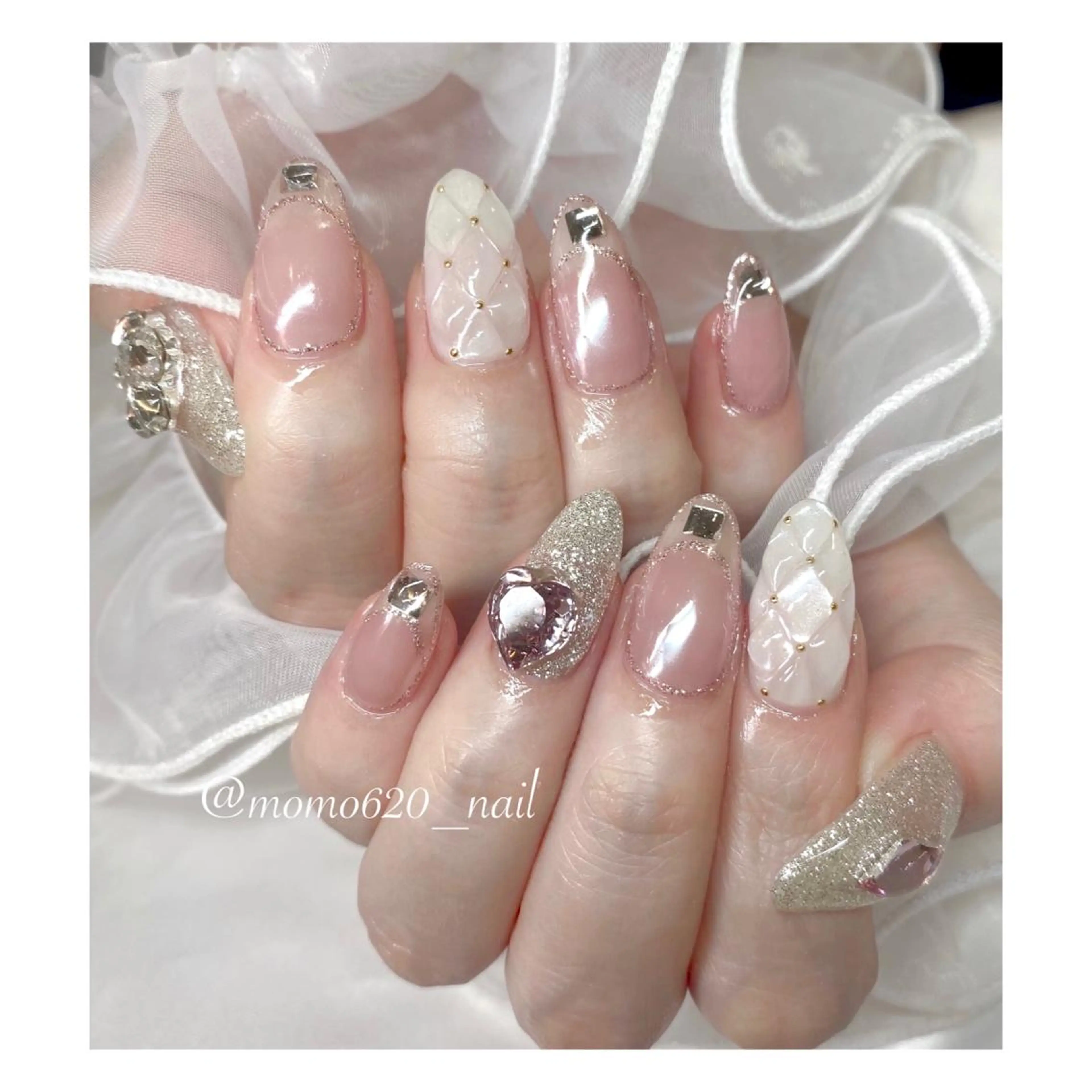 ネイル nailsalon moca 堀江店所属・moca堀江店 momokaのネイルデザイン