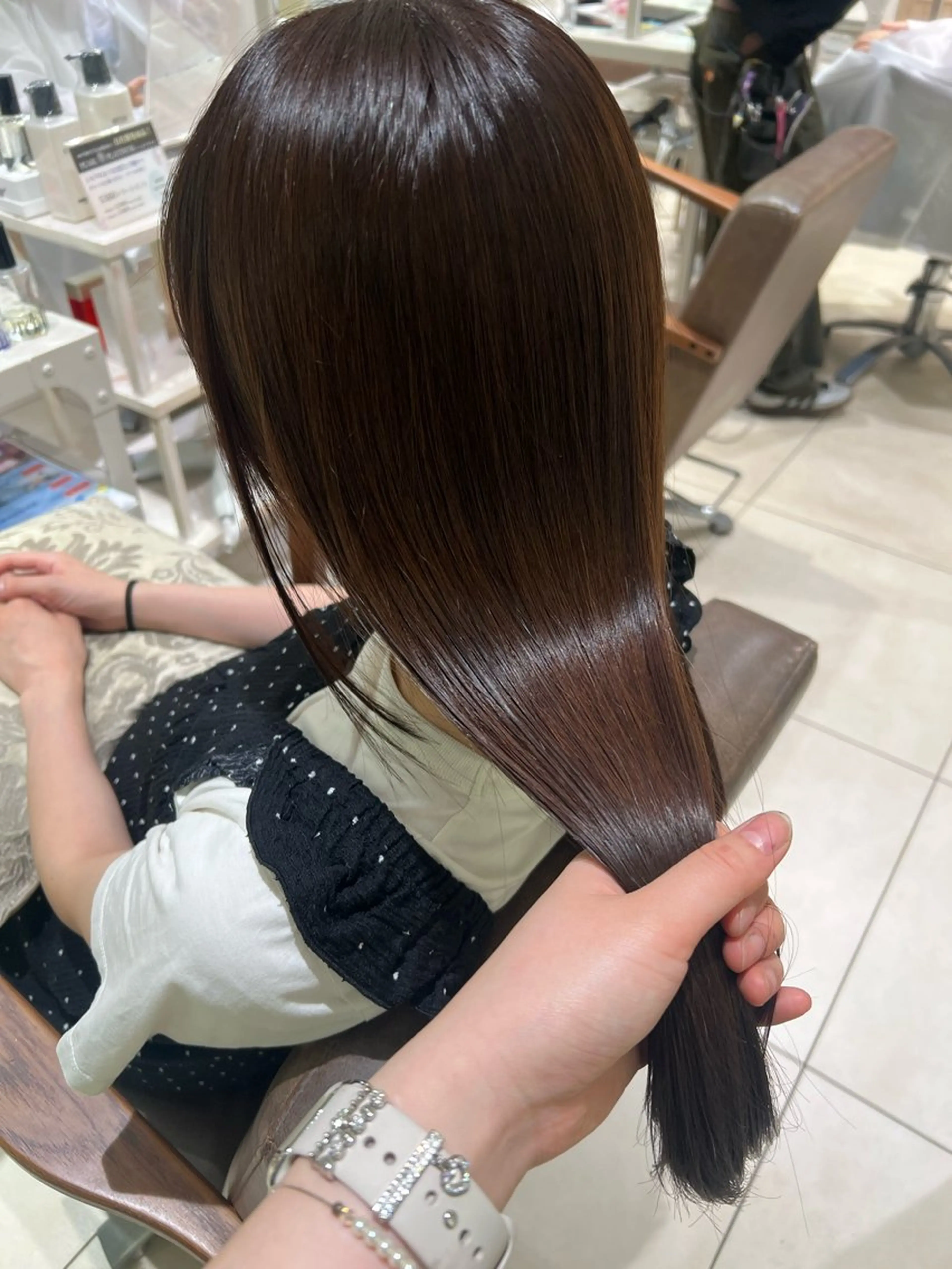 カラー 巻ける縮毛矯正🫧/ アレンジ🎀池田優紀のヘアスタイル