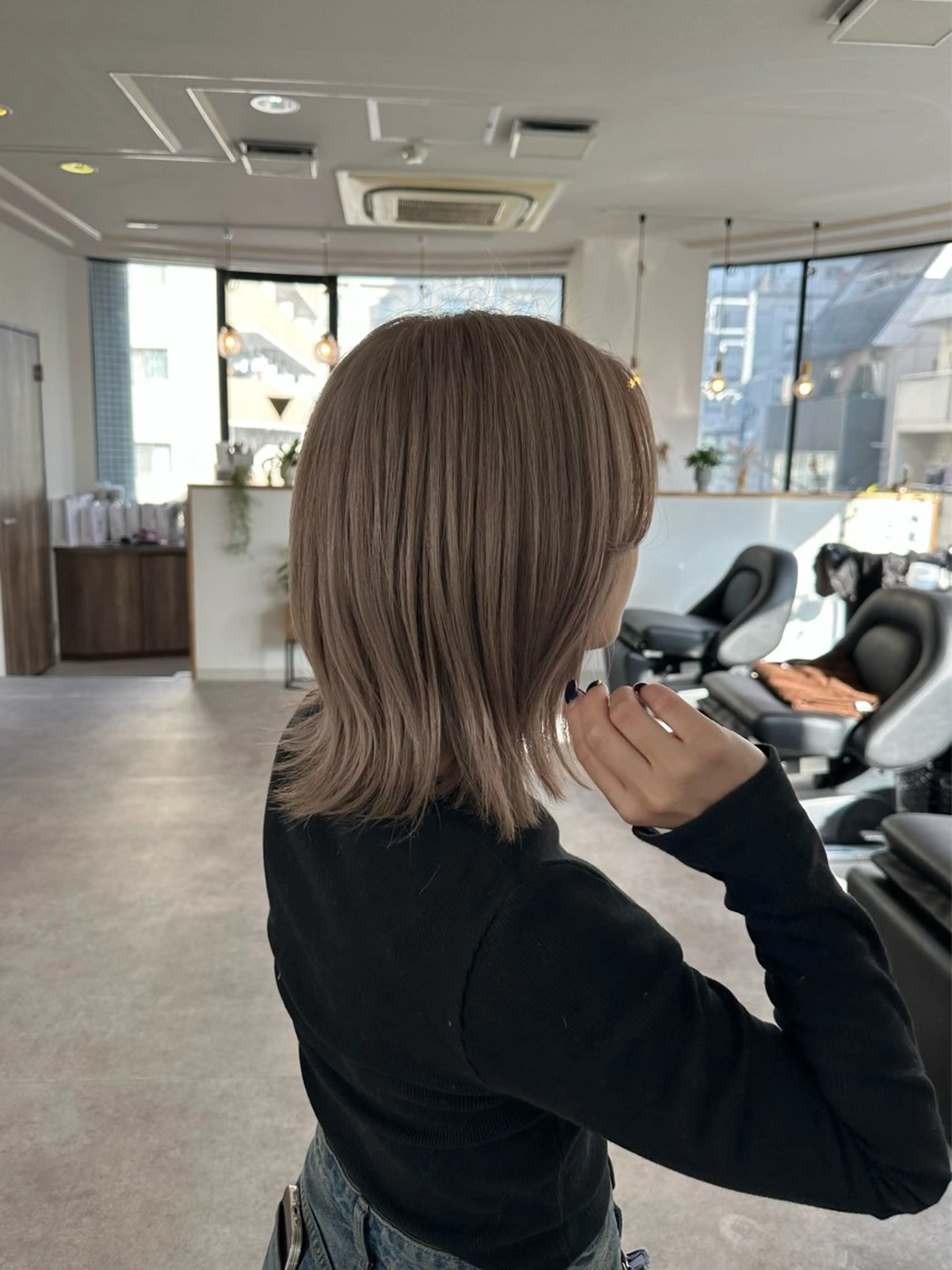 ミディアム カラー ヘアカラー Manami /岡山 ブリーチ/縮毛矯正のヘアスタイル