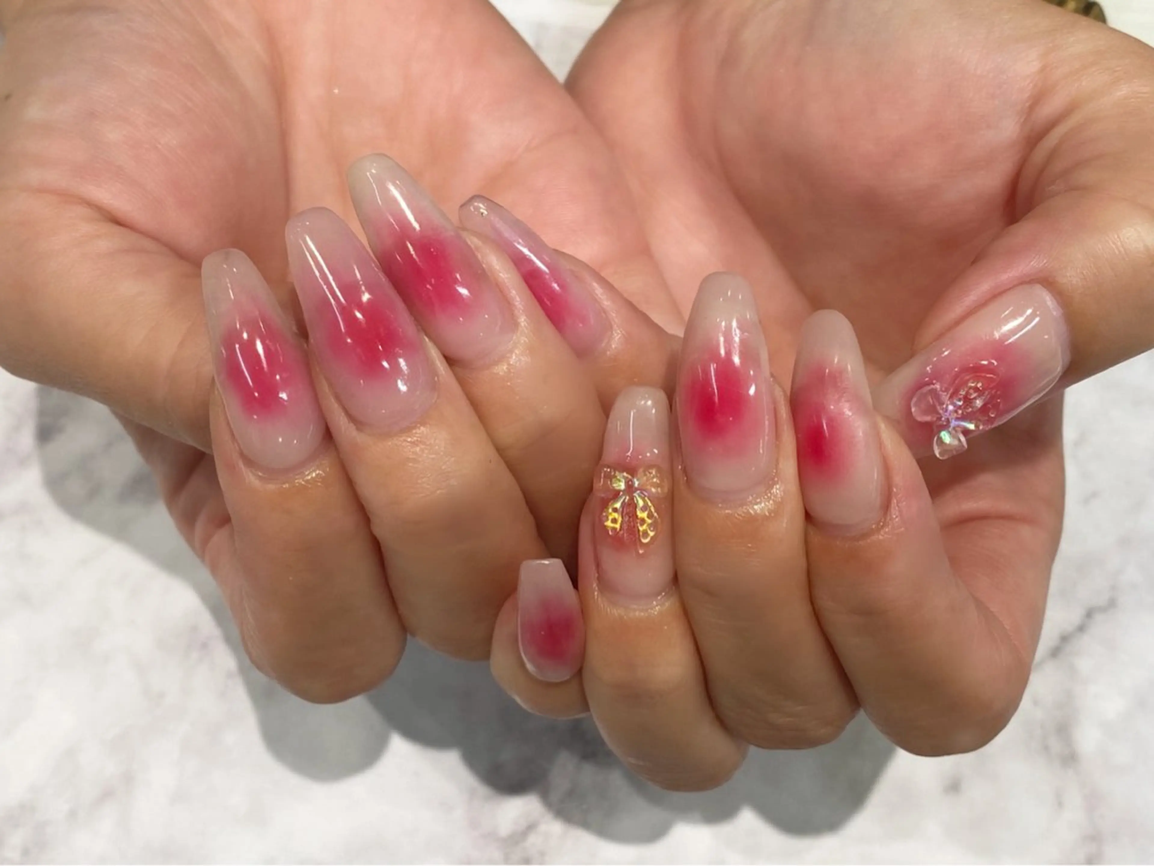 ネイル チークネイル 韓国ネイル 持ち込み ネイルサロン nail_upのネイルデザイン