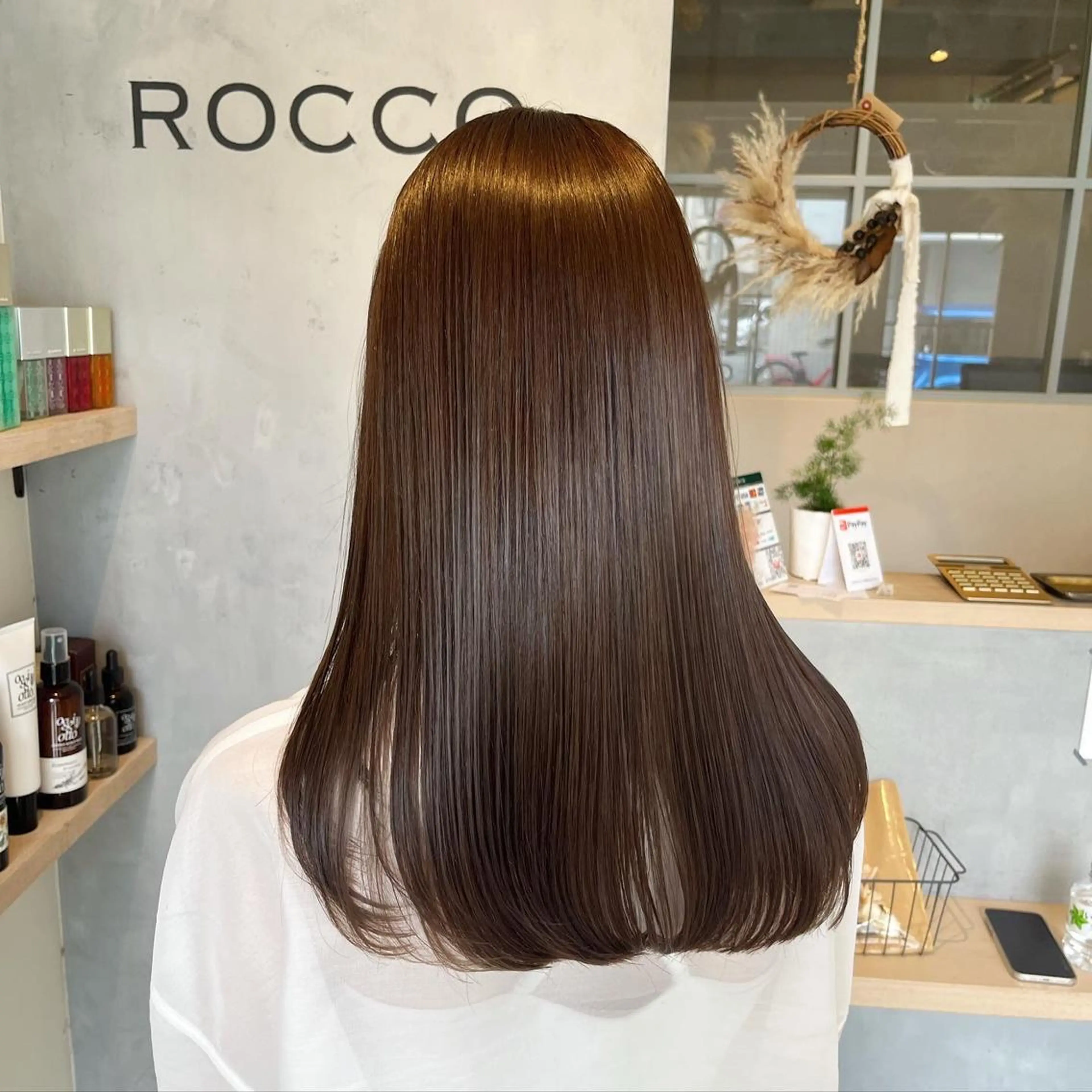 ロング カット ヘアカラー mai ROCCOのヘアスタイル