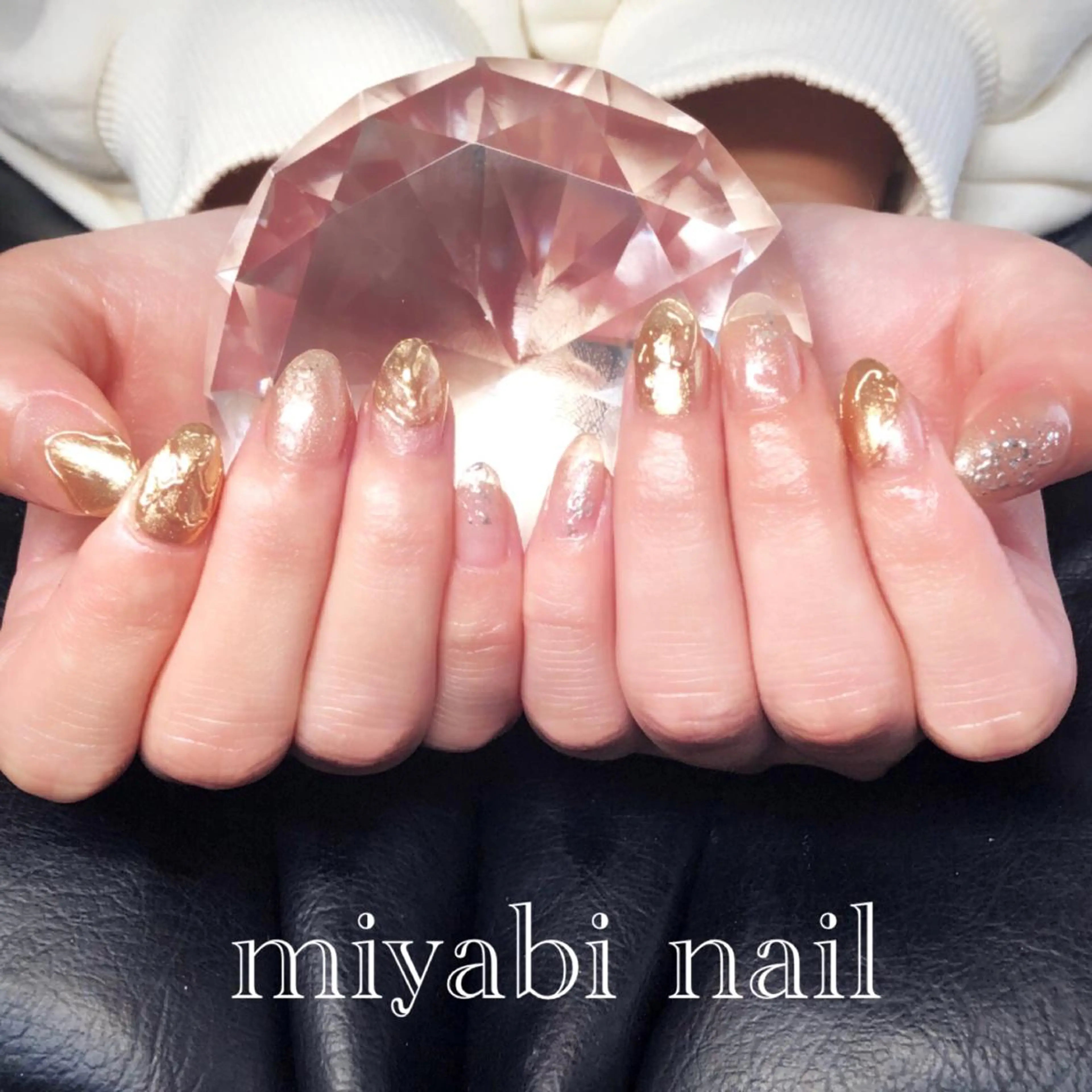 ネイル アートネイル ゴールド ミラーネイル 持ち込み ハンドネイル miyabi nail 桂川駅近くのネイルデザイン