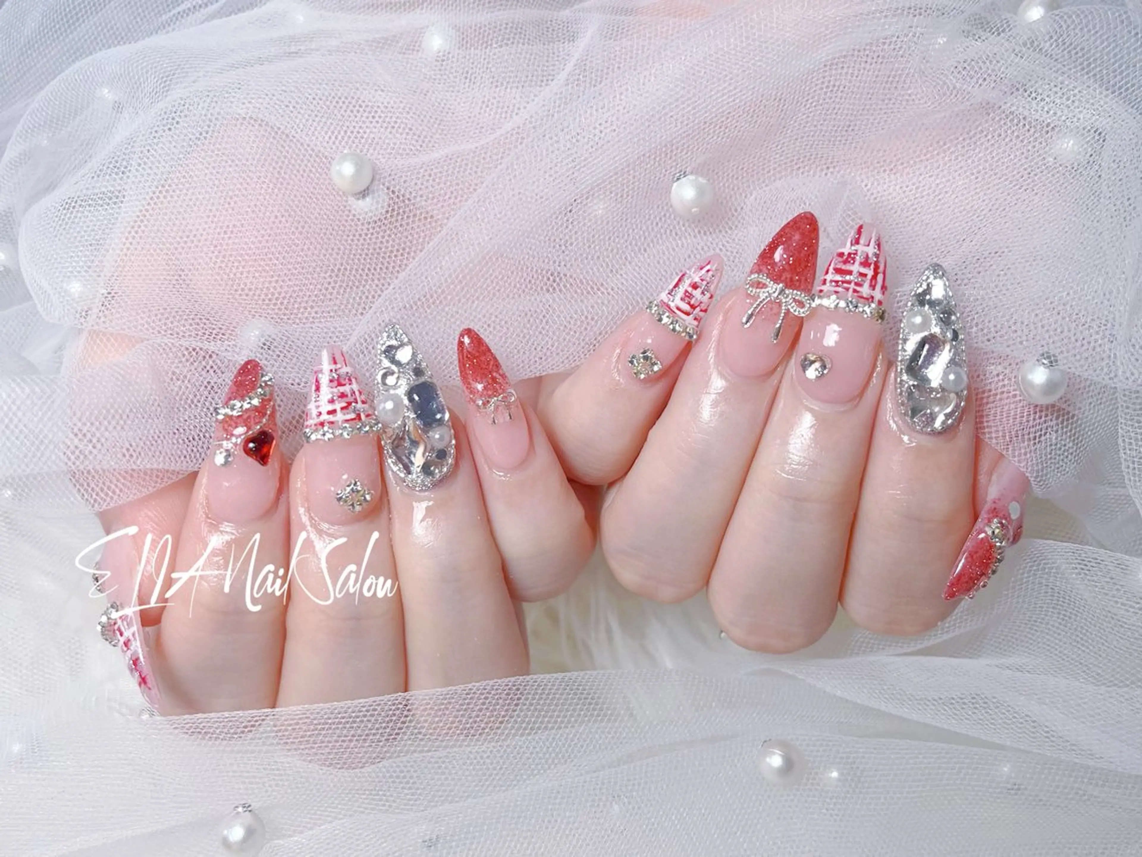 ミディアム ハンドネイル ハンドケア ELIA【エリア】 nailsalonのネイルデザイン