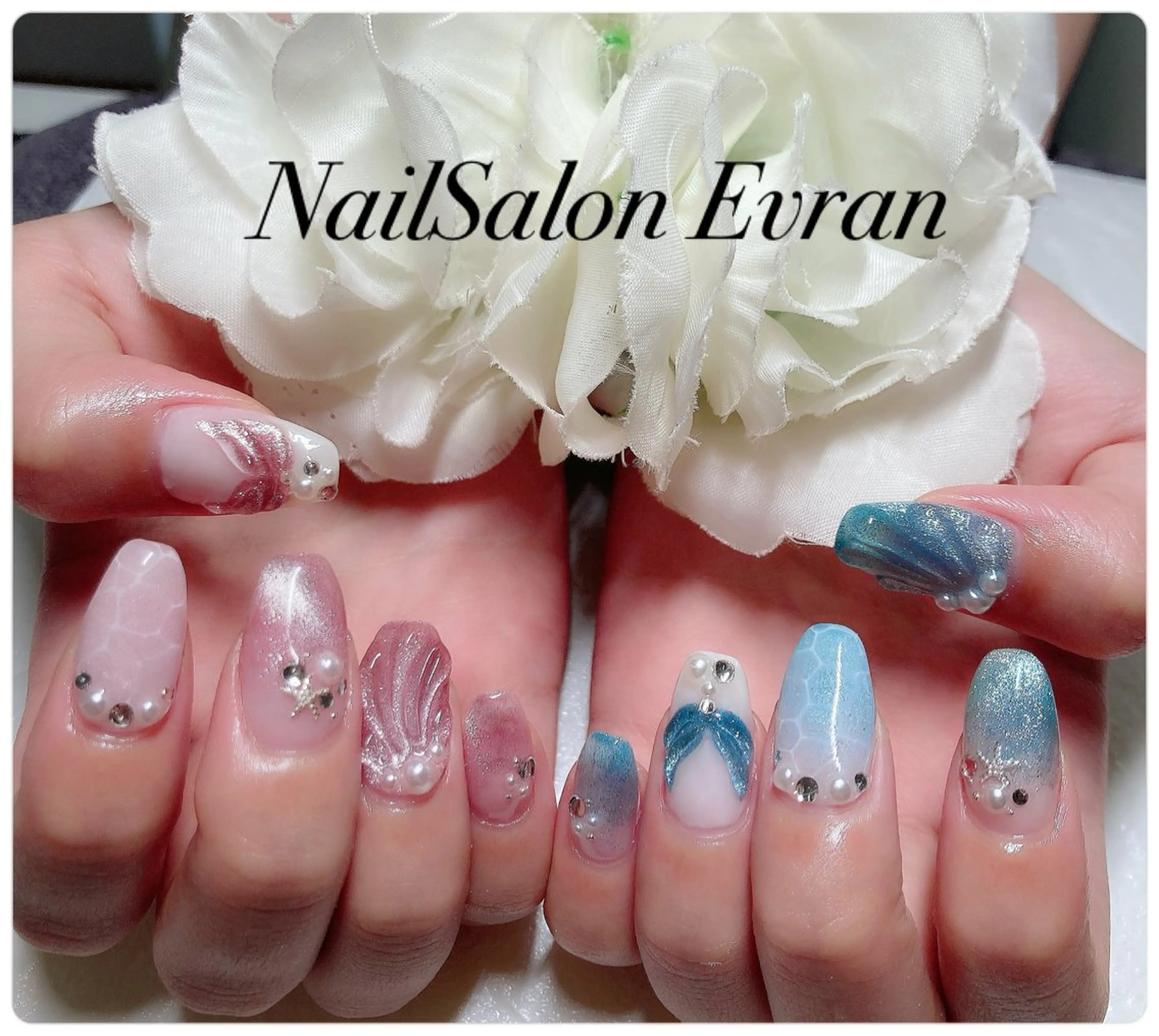ネイル アートネイル フレンチネイル ジェルネイル マグネットネイル 持ち込み ハンドネイル Nail salon Evranのネイルデザイン