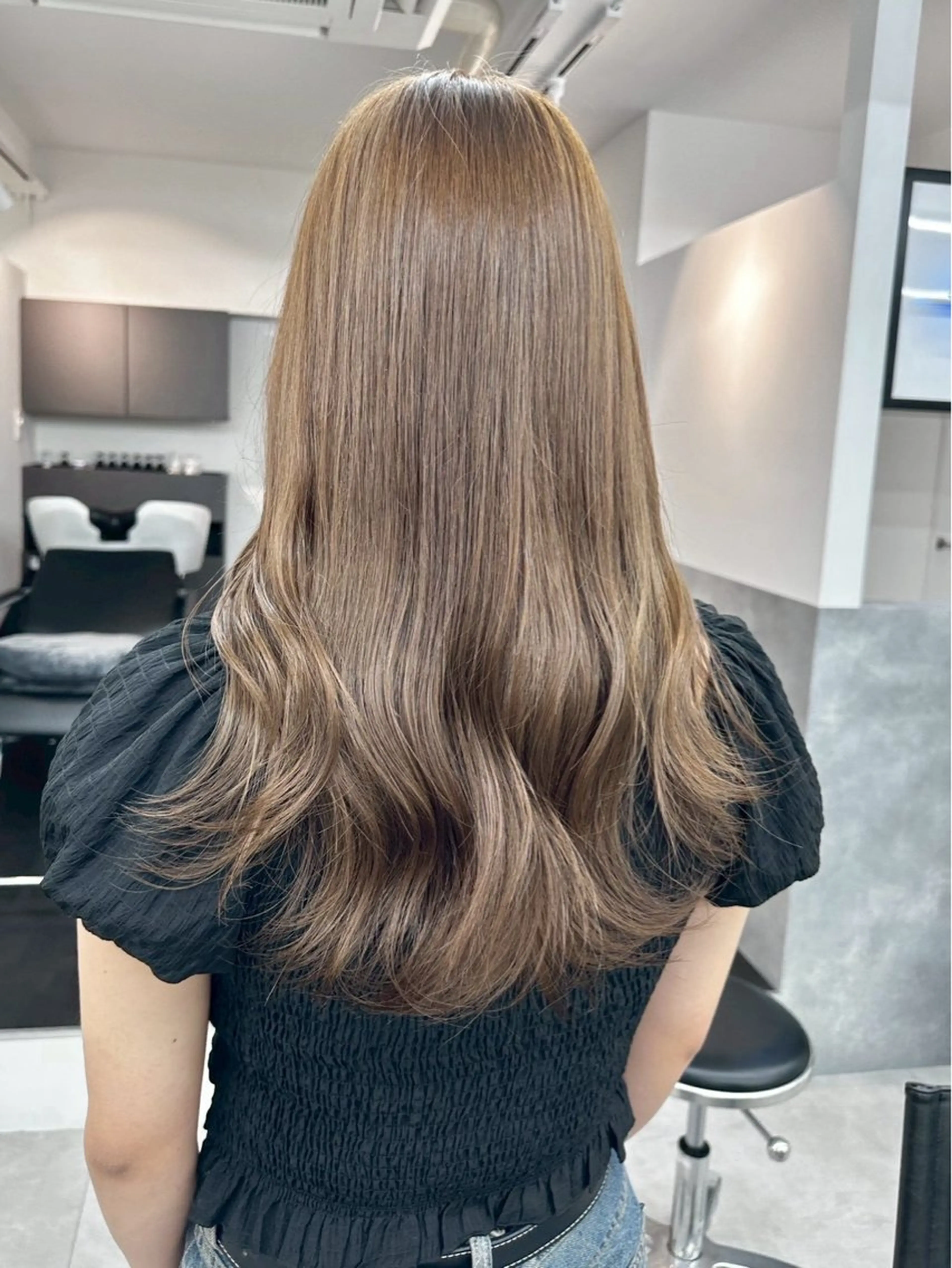 ロング ヘアカラー トリートメント ハイトーン/ブリーチ 八重津 晃輔のヘアスタイル