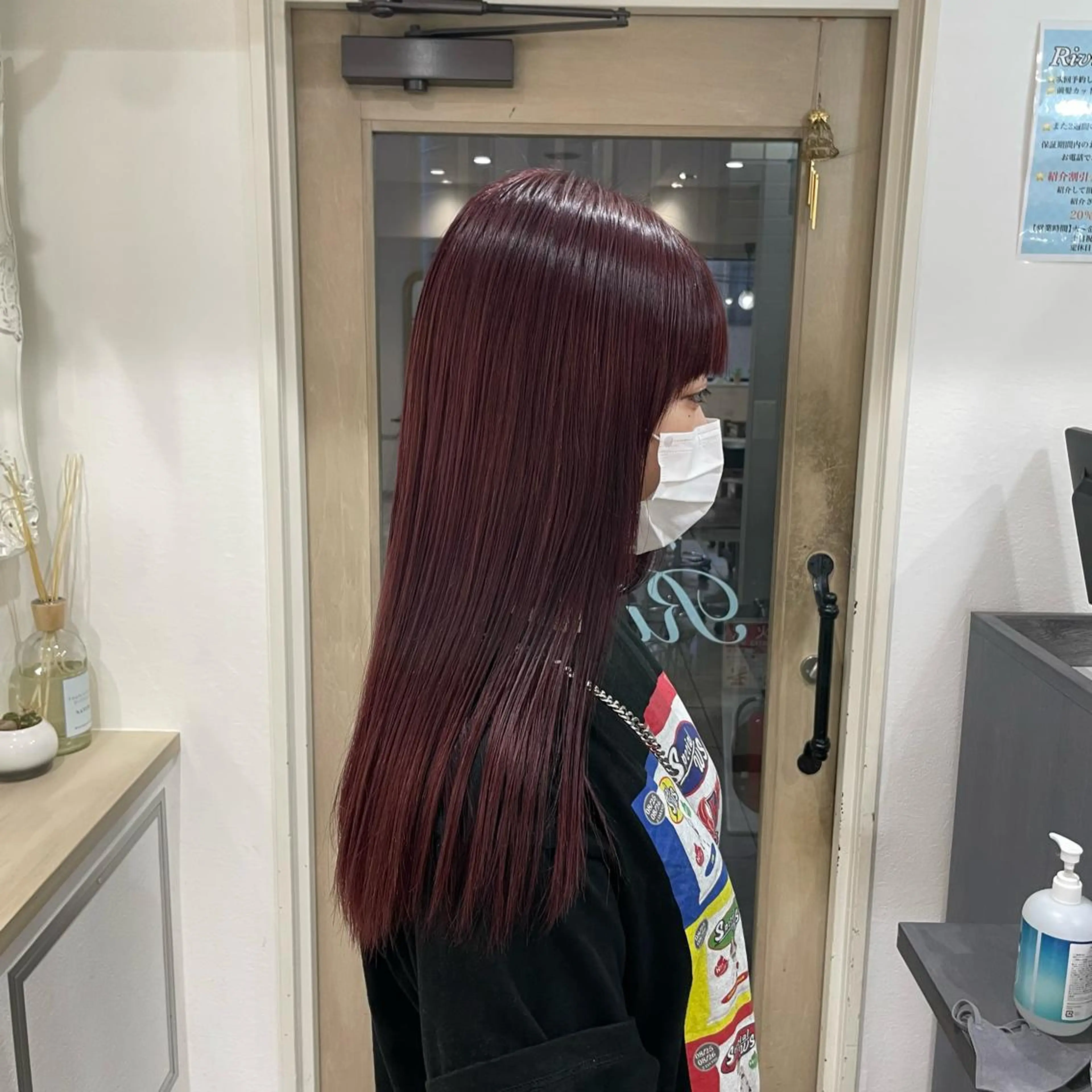 セミロング カラー ブリーチ ラベンダーカラー ピンクカラー ピンクラベンダー cinq PROJECT所属・ミルクティーベージュ /三村克彦のヘアスタイル