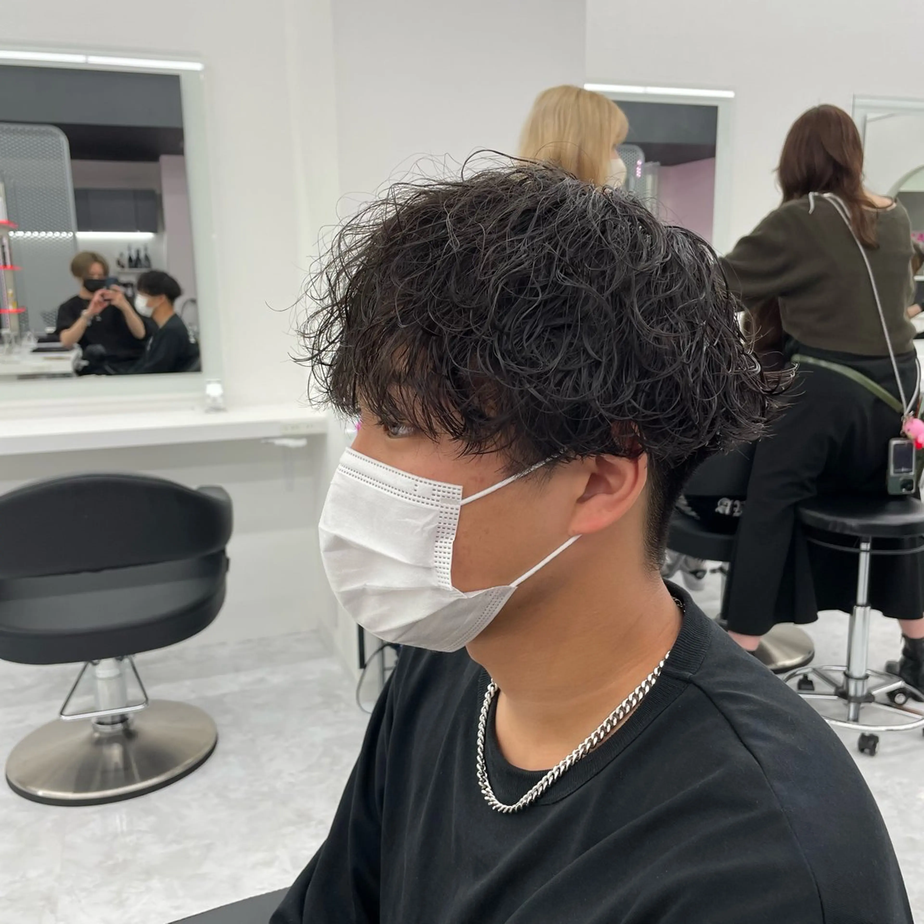 パーマ メンズ men's salon Gaudi三宮店所属・men's特化 値段以上の仕上がりにのヘアスタイル
