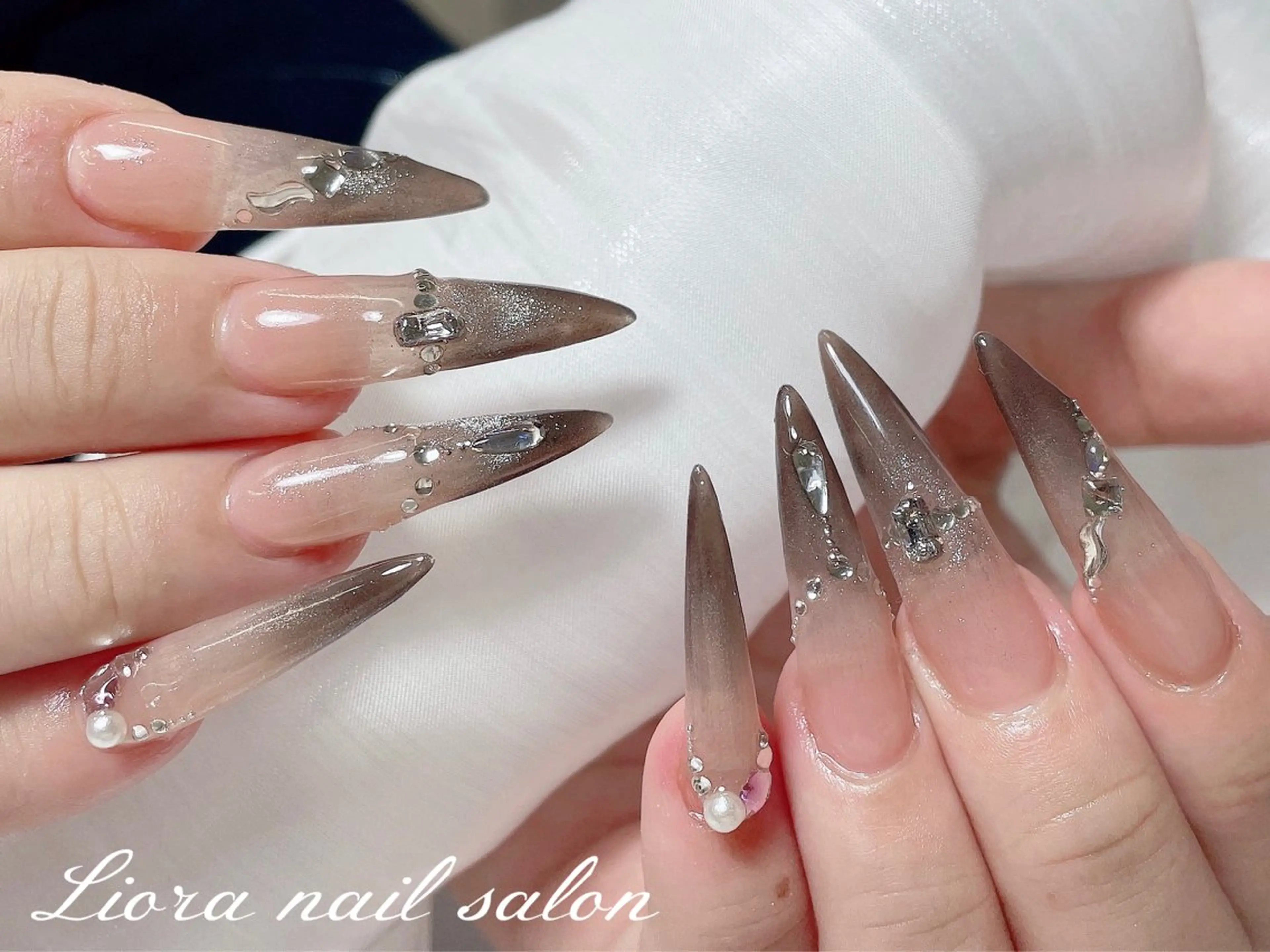 ネイル チークネイル フットネイル フレンチネイル ジェルネイル ガーリー ハンドネイル Liora ネイルサロン所属・Liora nail salonのネイルデザイン