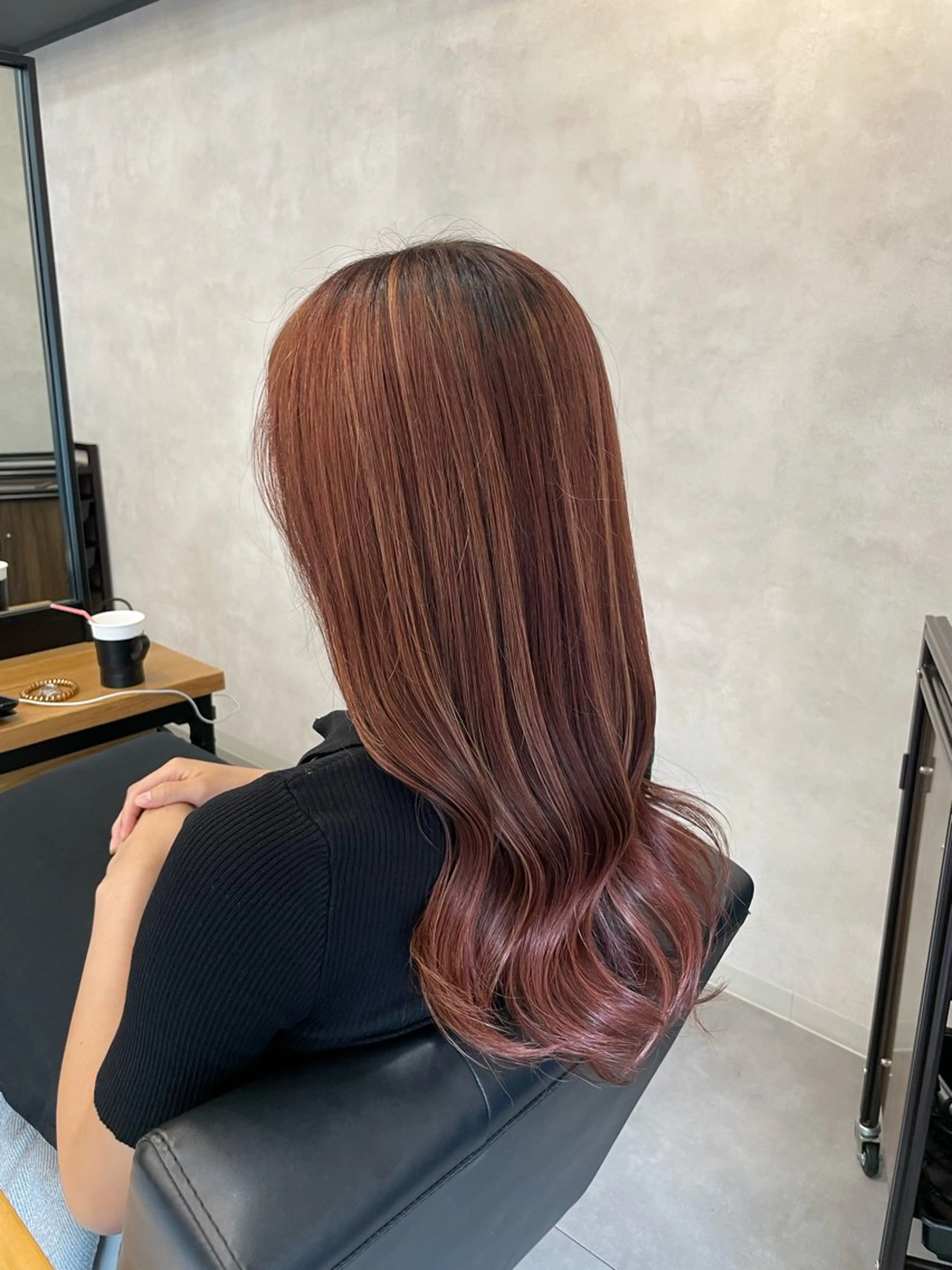 ロング ハイライト カット ヘアカラー トリートメント 今村 南穂のヘアスタイル