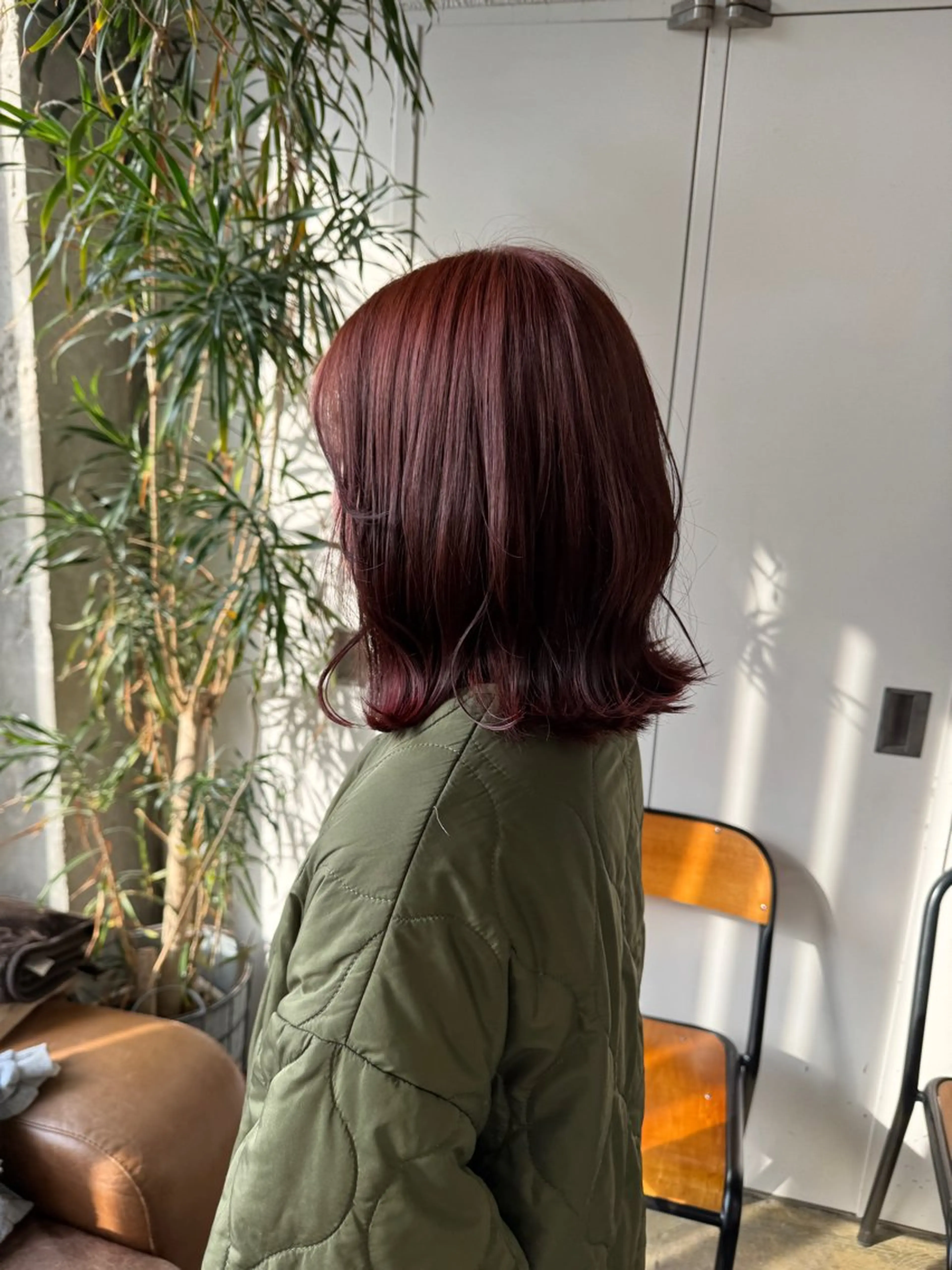 セミロング 宮崎 わか菜のヘアスタイル