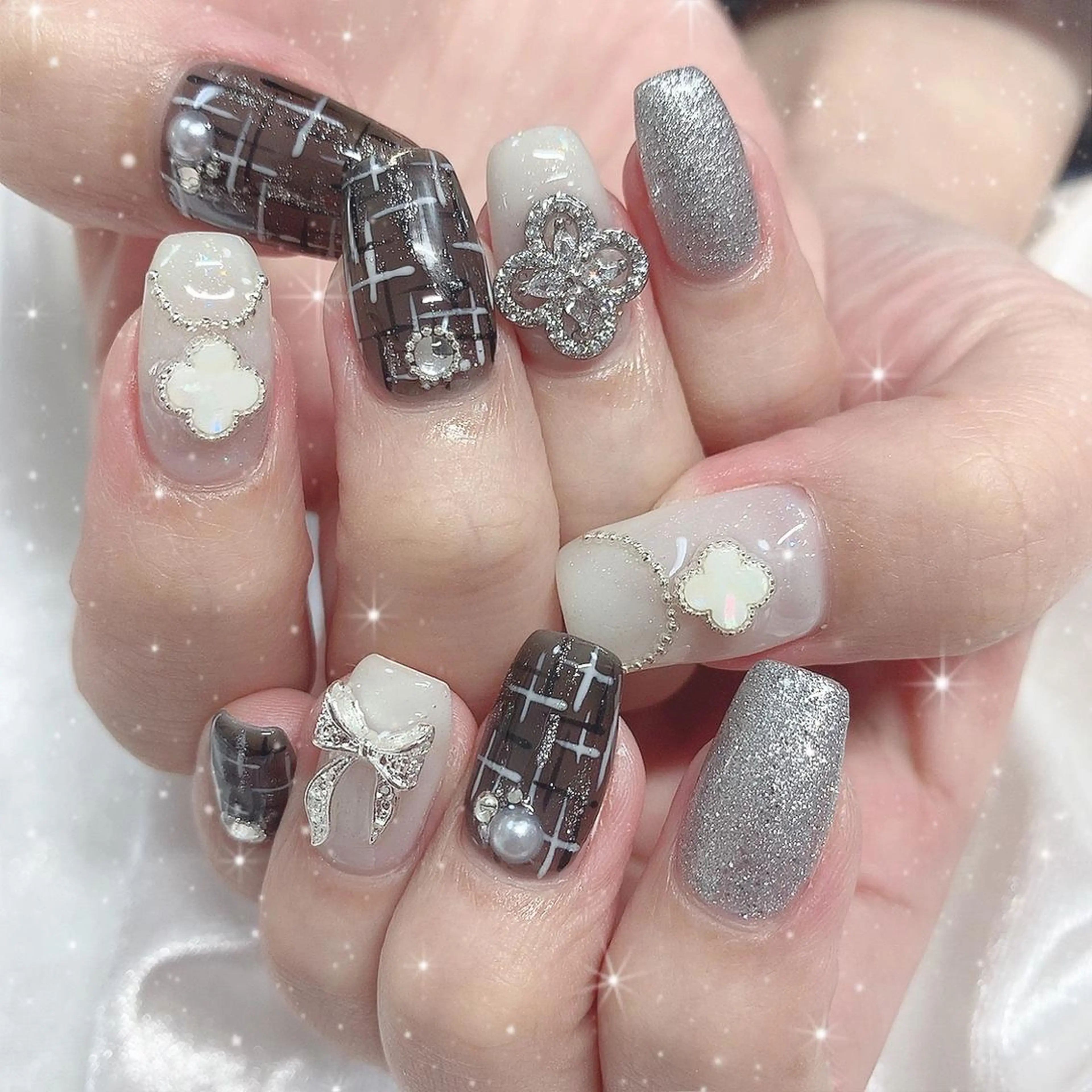 ネイル ハンドネイル フットネイル Best Nail NANA🤍のネイルデザイン