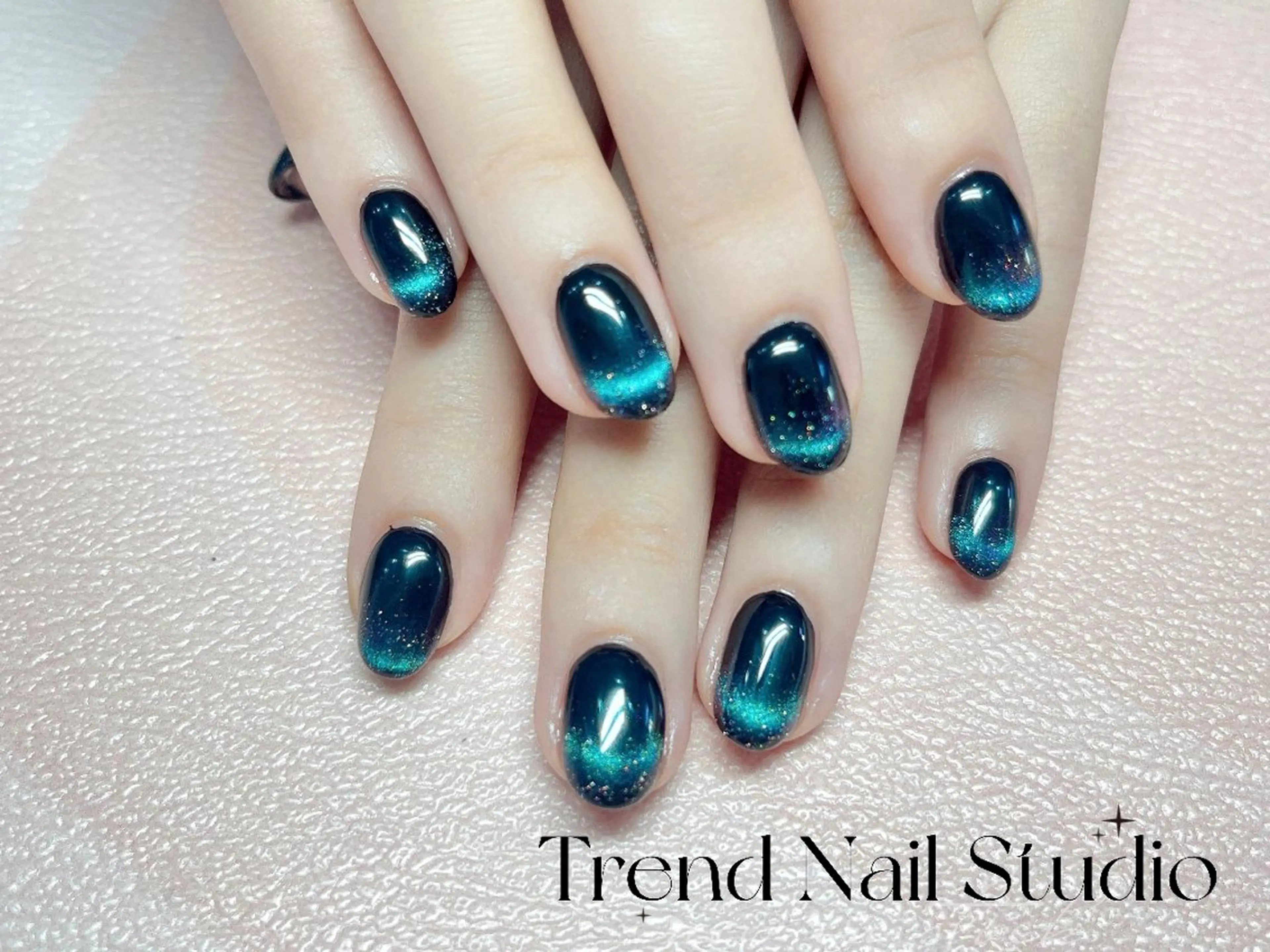 ネイル ハンドネイル トレンド ネイル スタジオのネイルデザイン