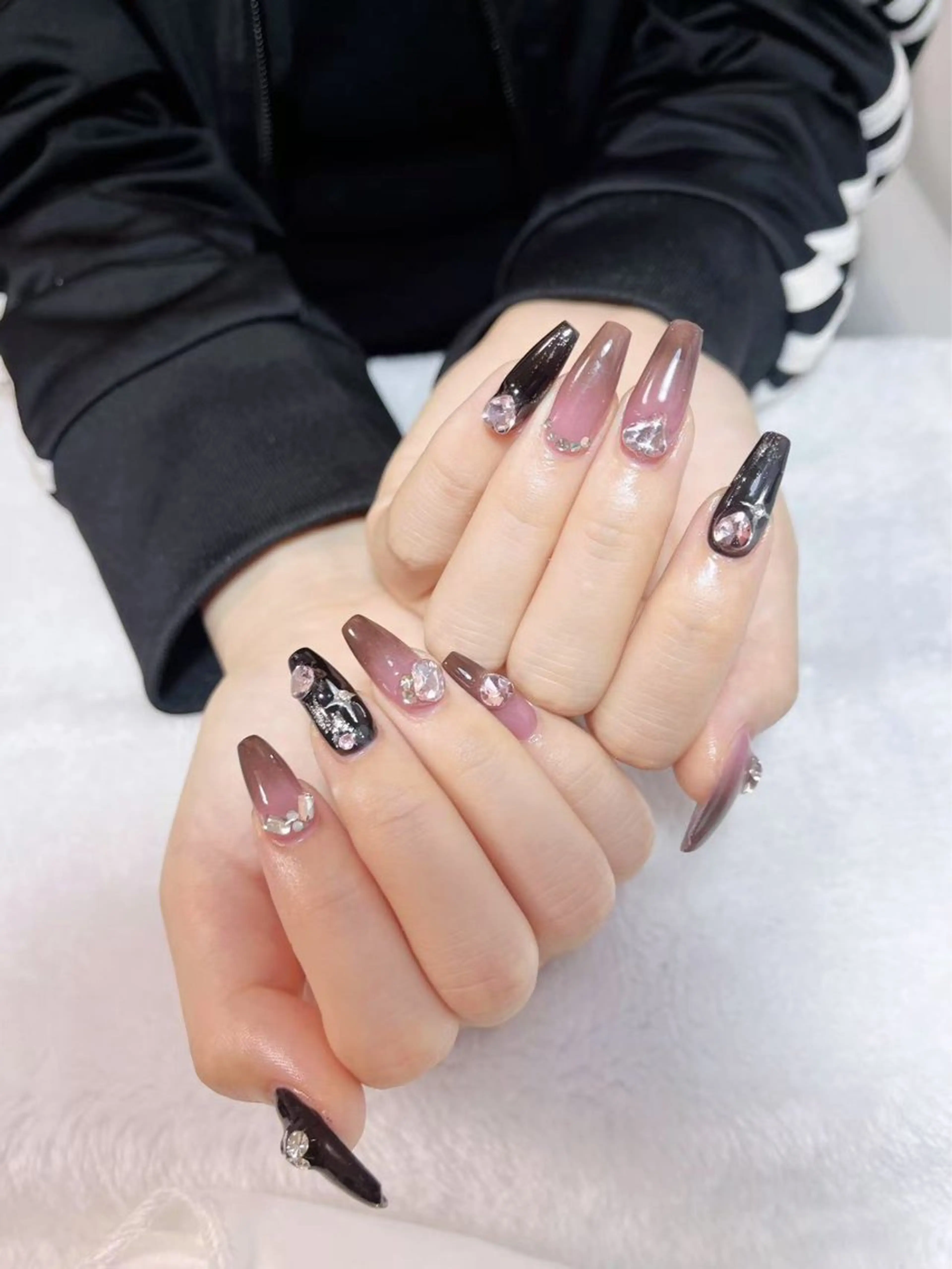 ネイル 持ち込み Amina nail salonのネイルデザイン
