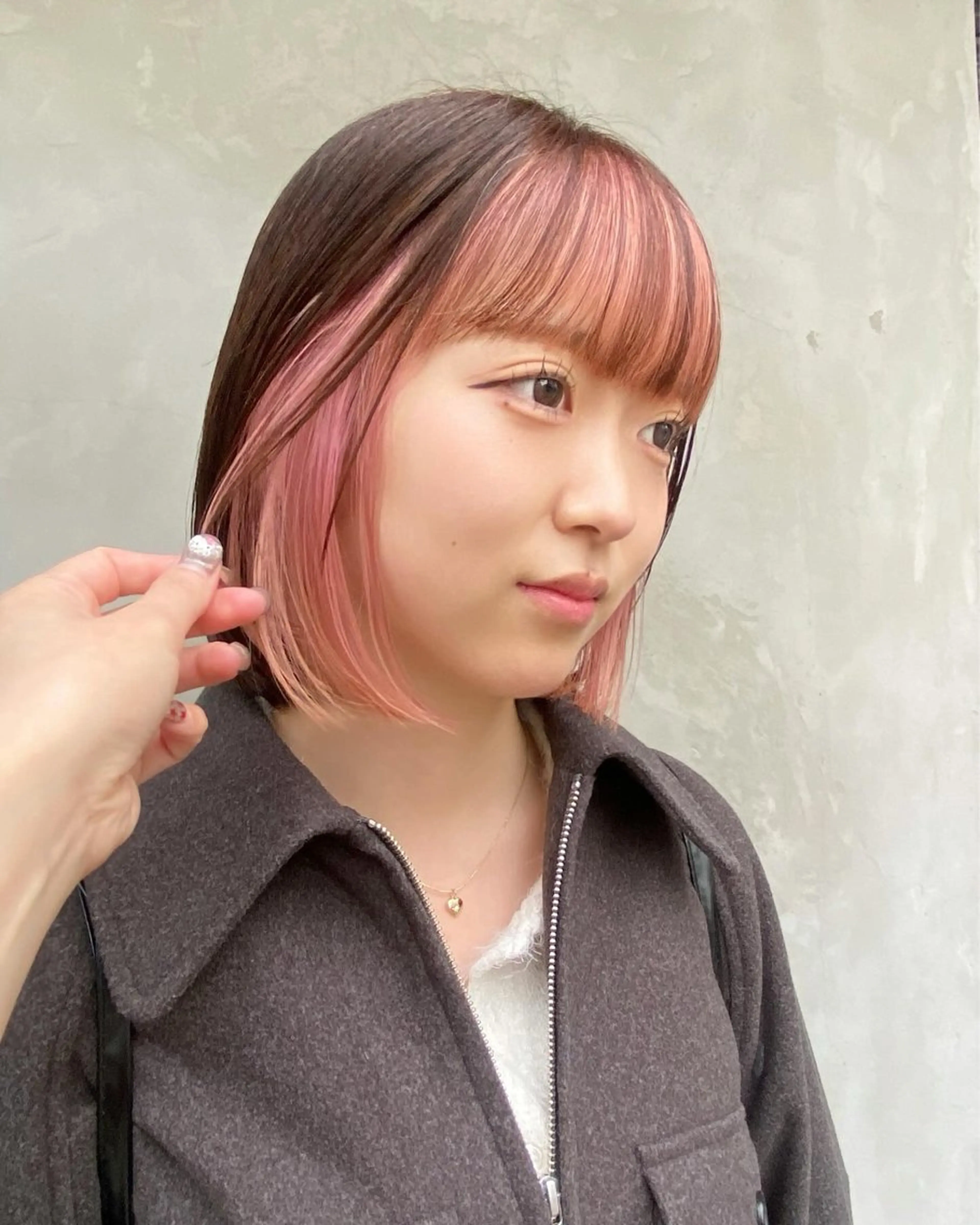 ショート ヘアカラー sea's所属・平果帆/レイヤー /矢場町/ブリーチのヘアスタイル