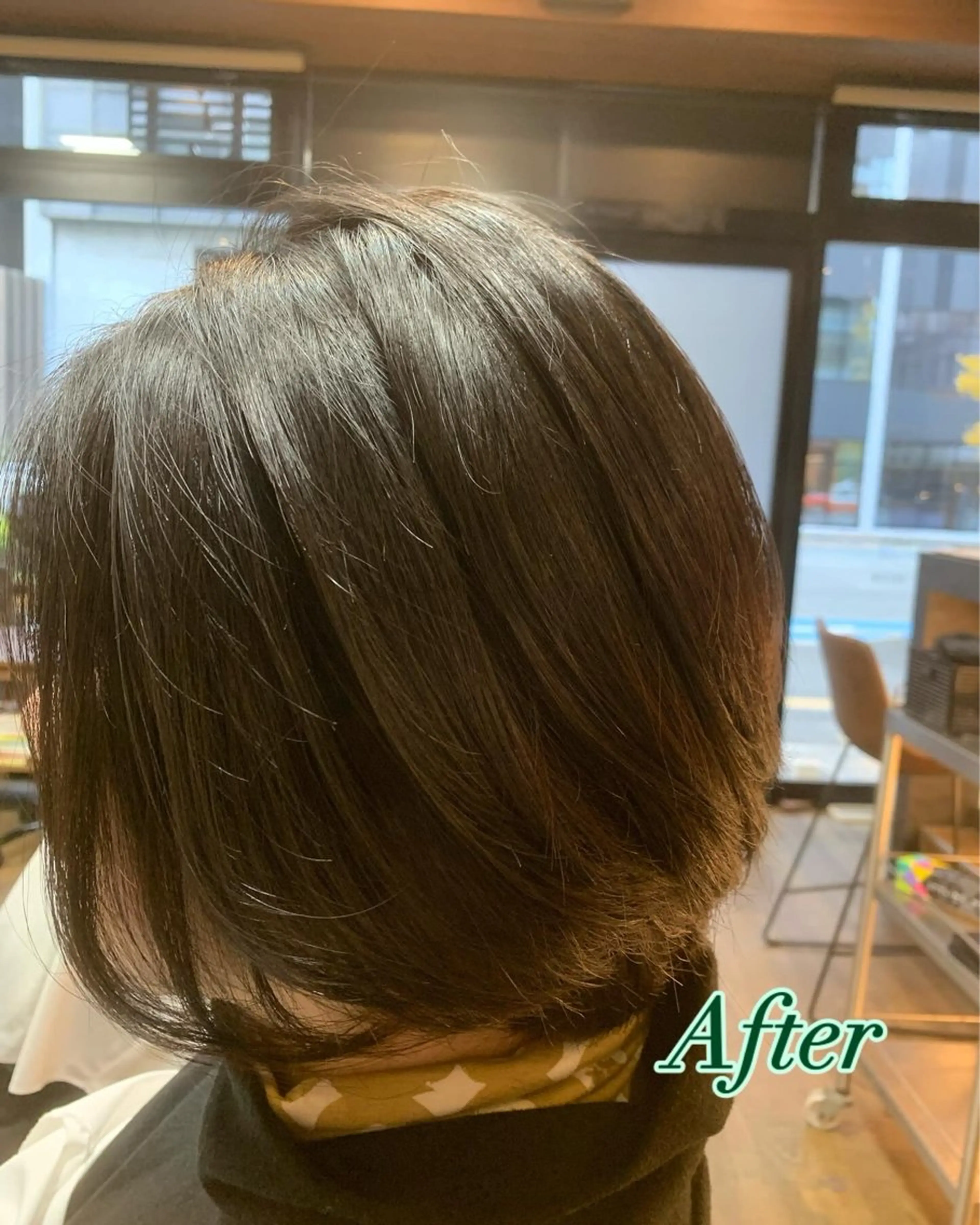 テクニカルレディースカット＋デザインカラ一＋トステアの写真