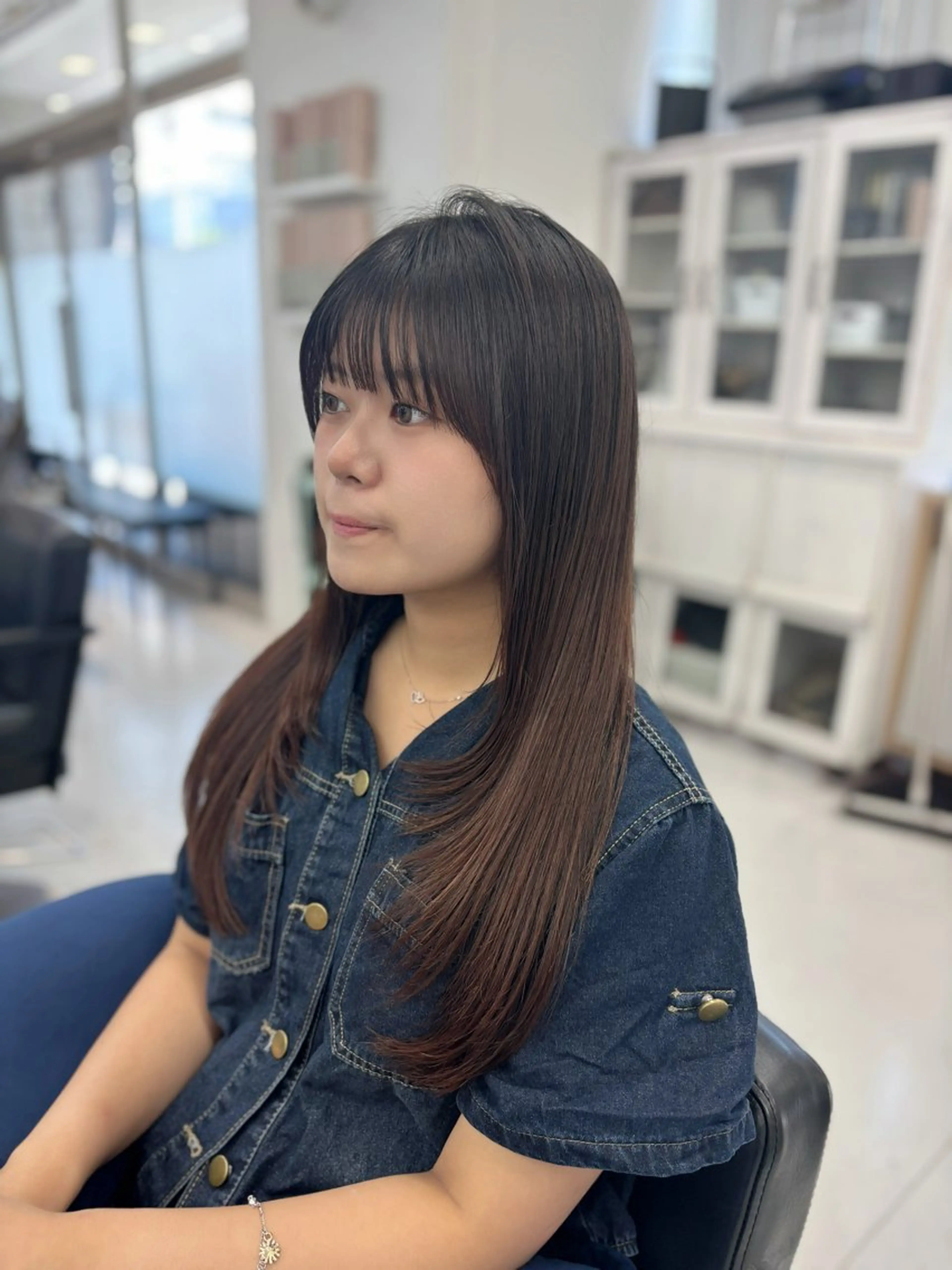 ロング カット ヘアカラー 岩﨑真奈【LEV.】 ボブスタイルのヘアスタイル