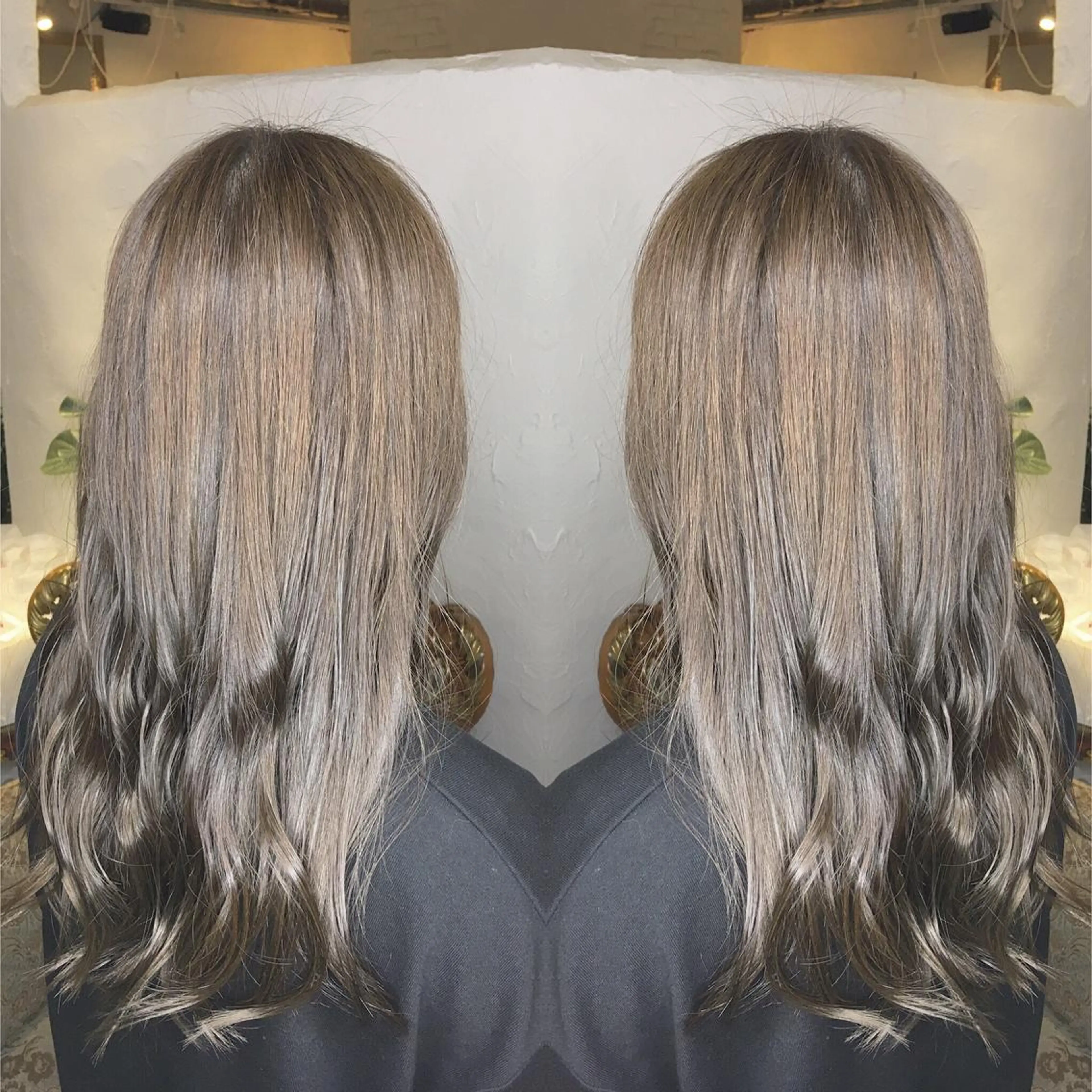 ロング カラー パーマ ヘアアレンジ グレージュ エグチ アキラのヘアスタイル