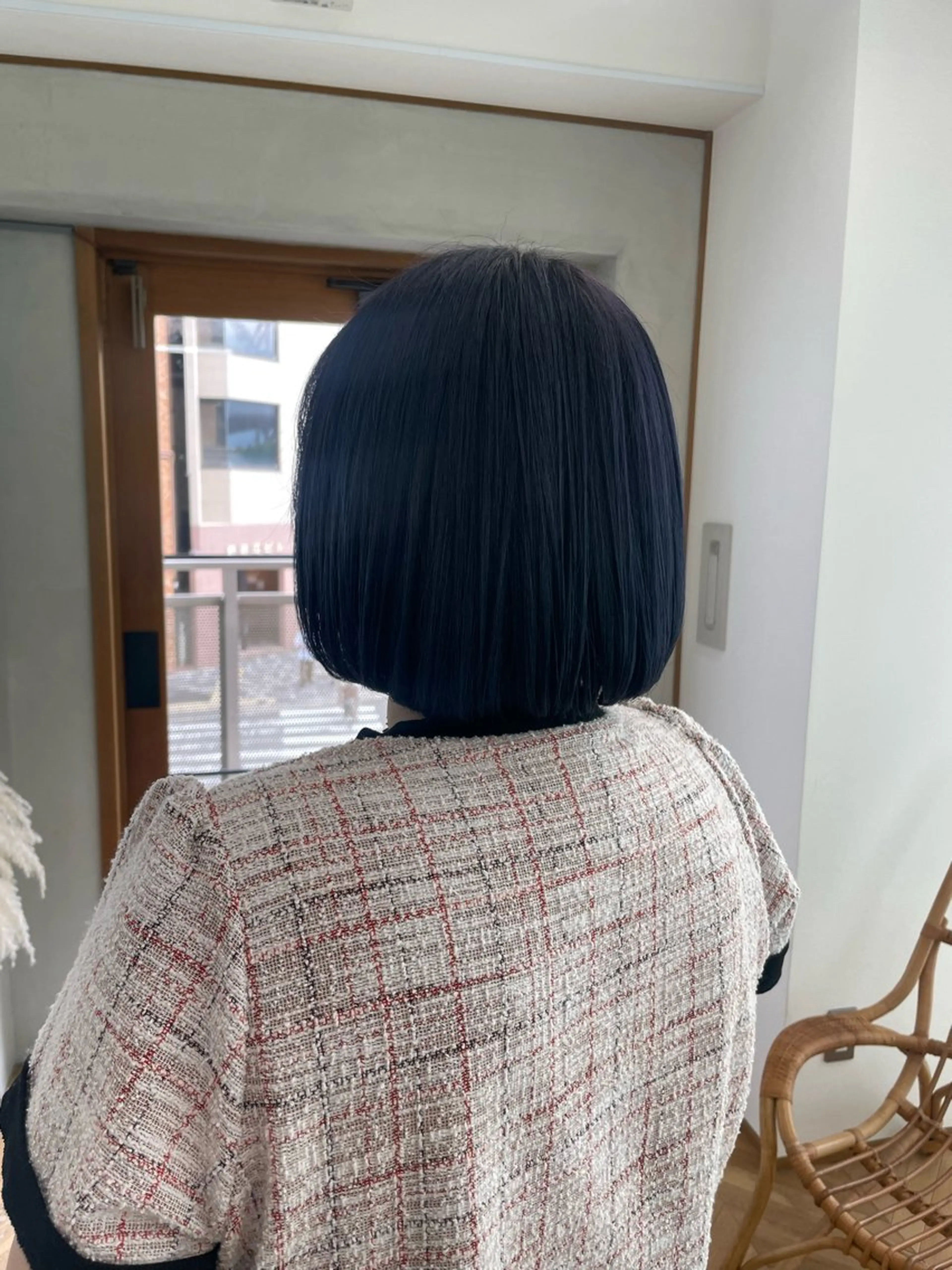 ショート カラー 黒髪 ブルーカラー ブルーブラック cirrus所属・cirrus 🌻 misakiのヘアスタイル