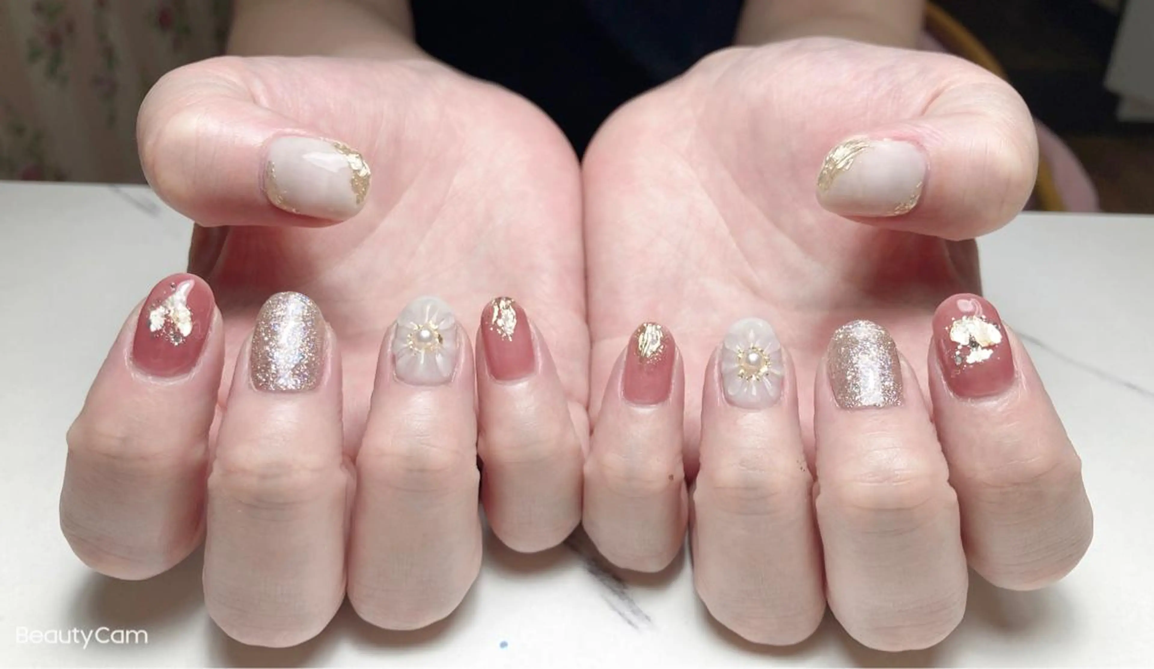 ネイル ewt miniのマツエク・マツパデザイン