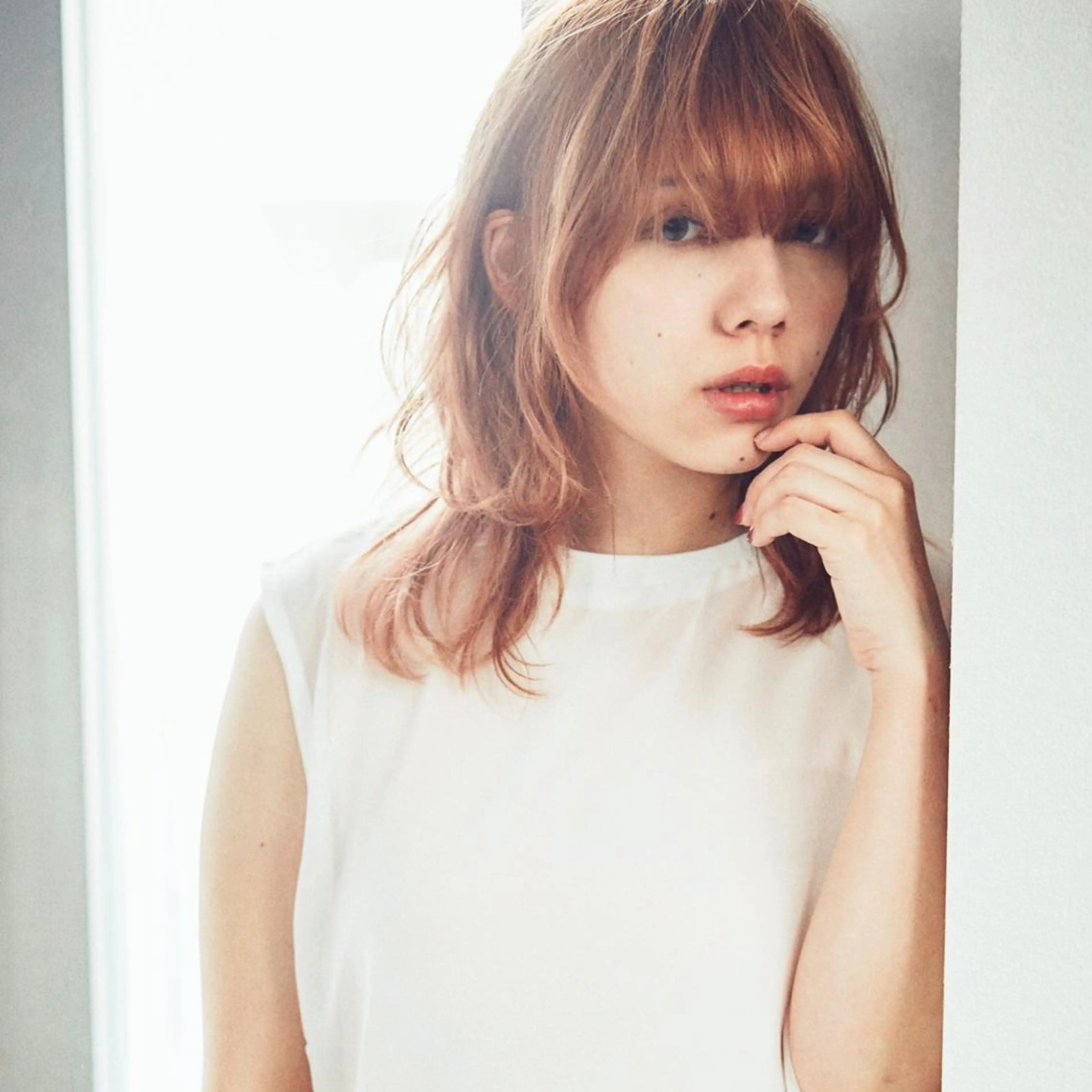 セミロング カラー ハイライトカラー ハイライト フジイ カズキのヘアスタイル