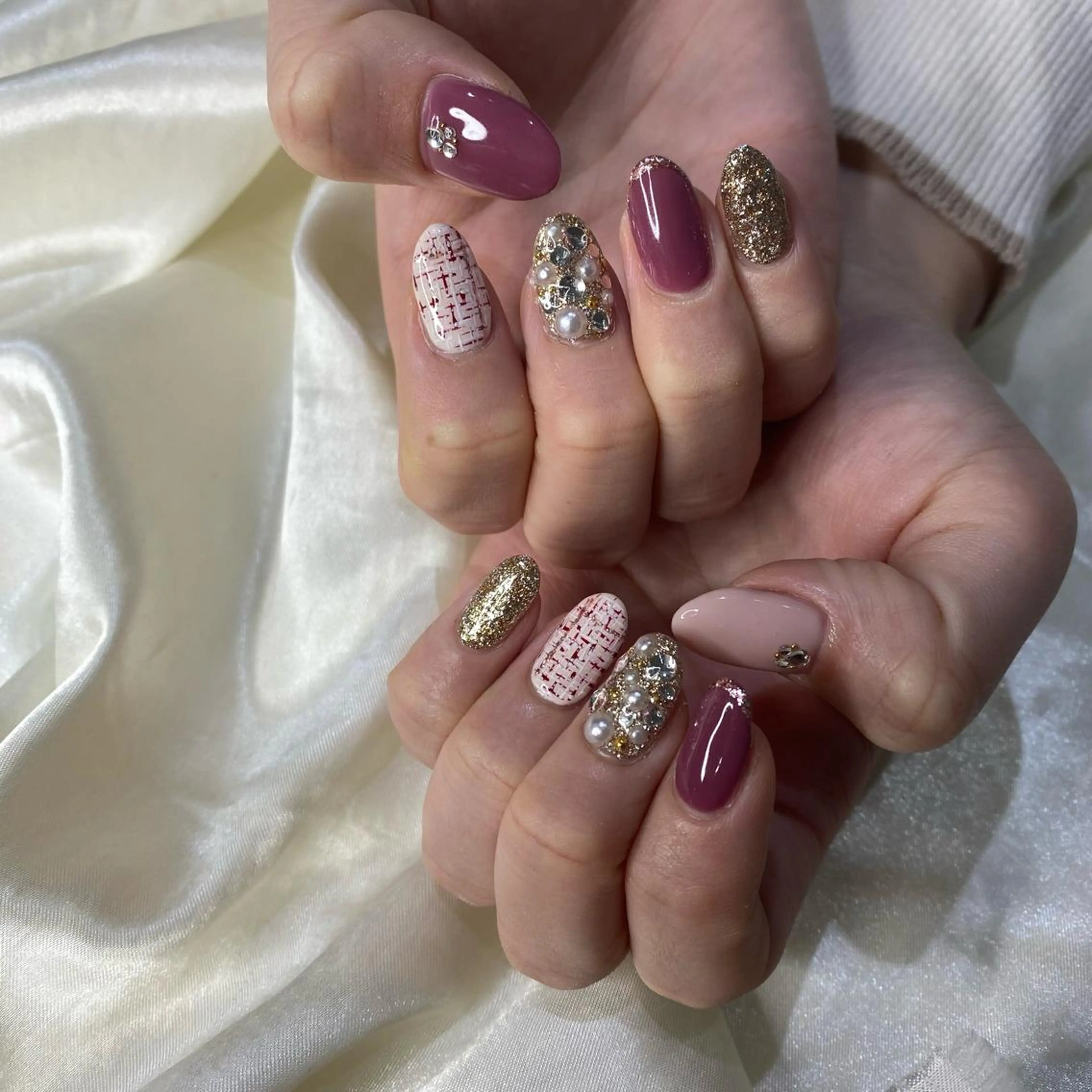 ネイル ハンドネイル 西岡 杏のネイルデザイン