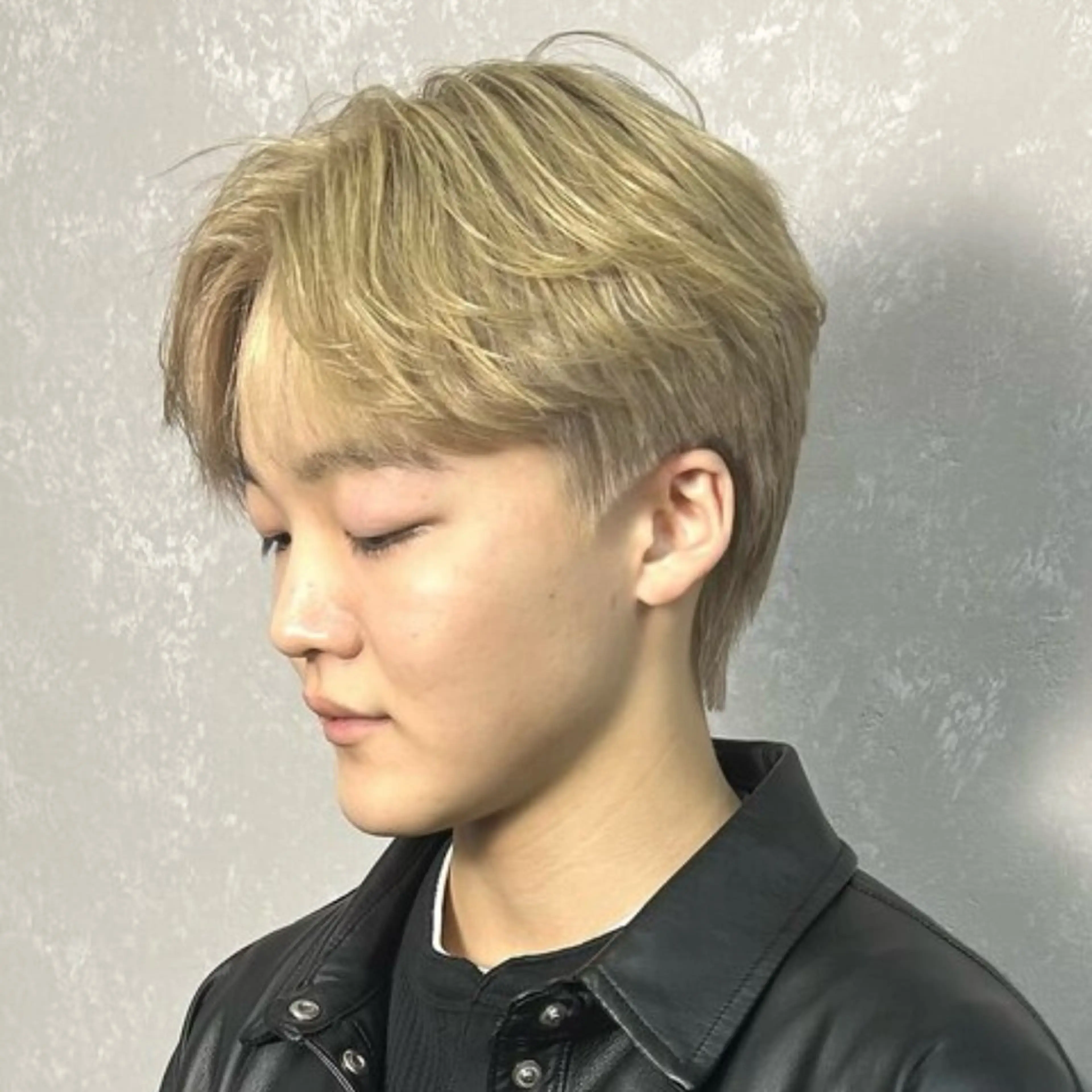 『11月限定🔥』ブリーチ+カラー+クイックトリートメントの写真